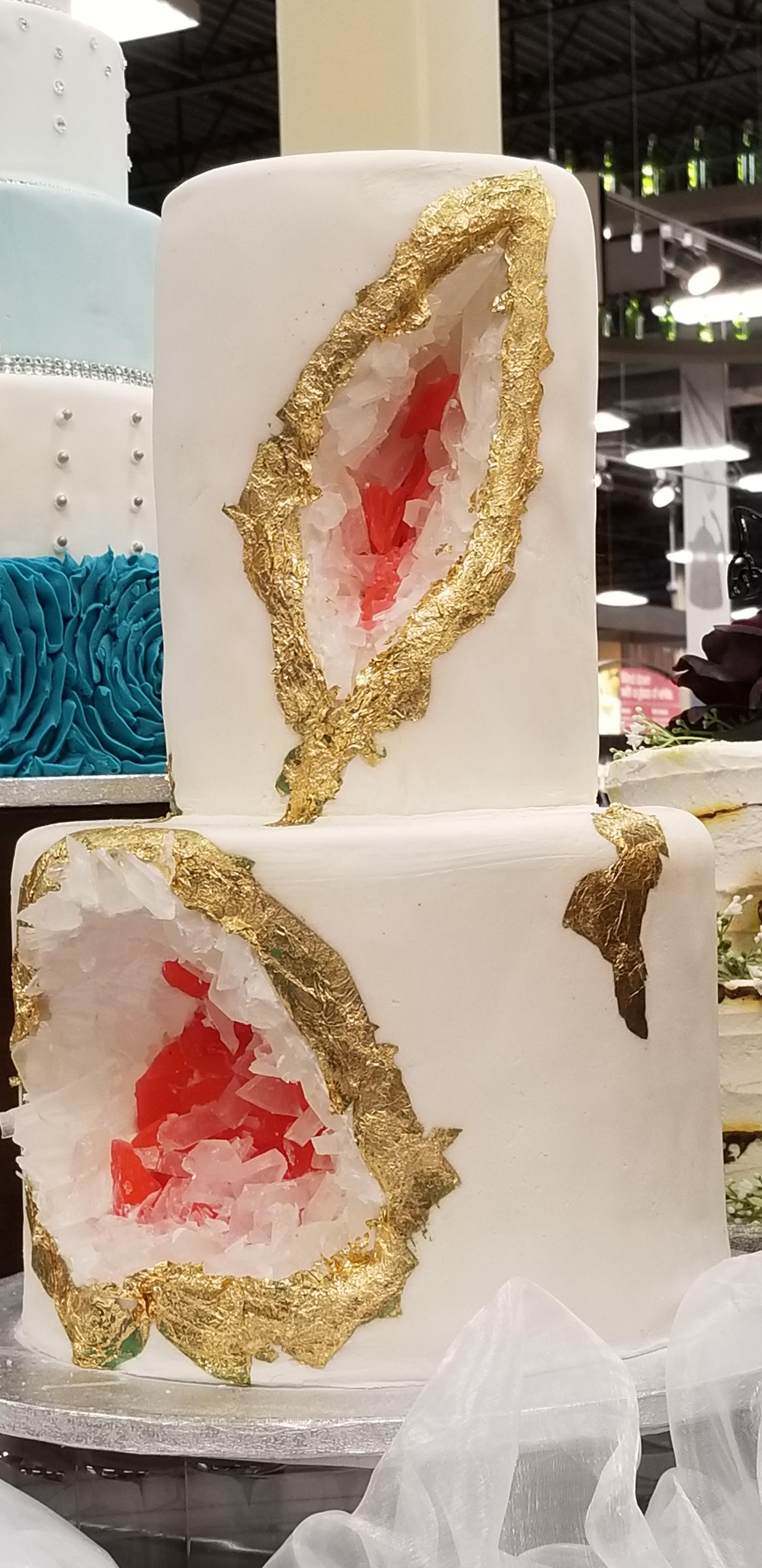 This grocery store cake in Las Vegas r/mildlyvagina