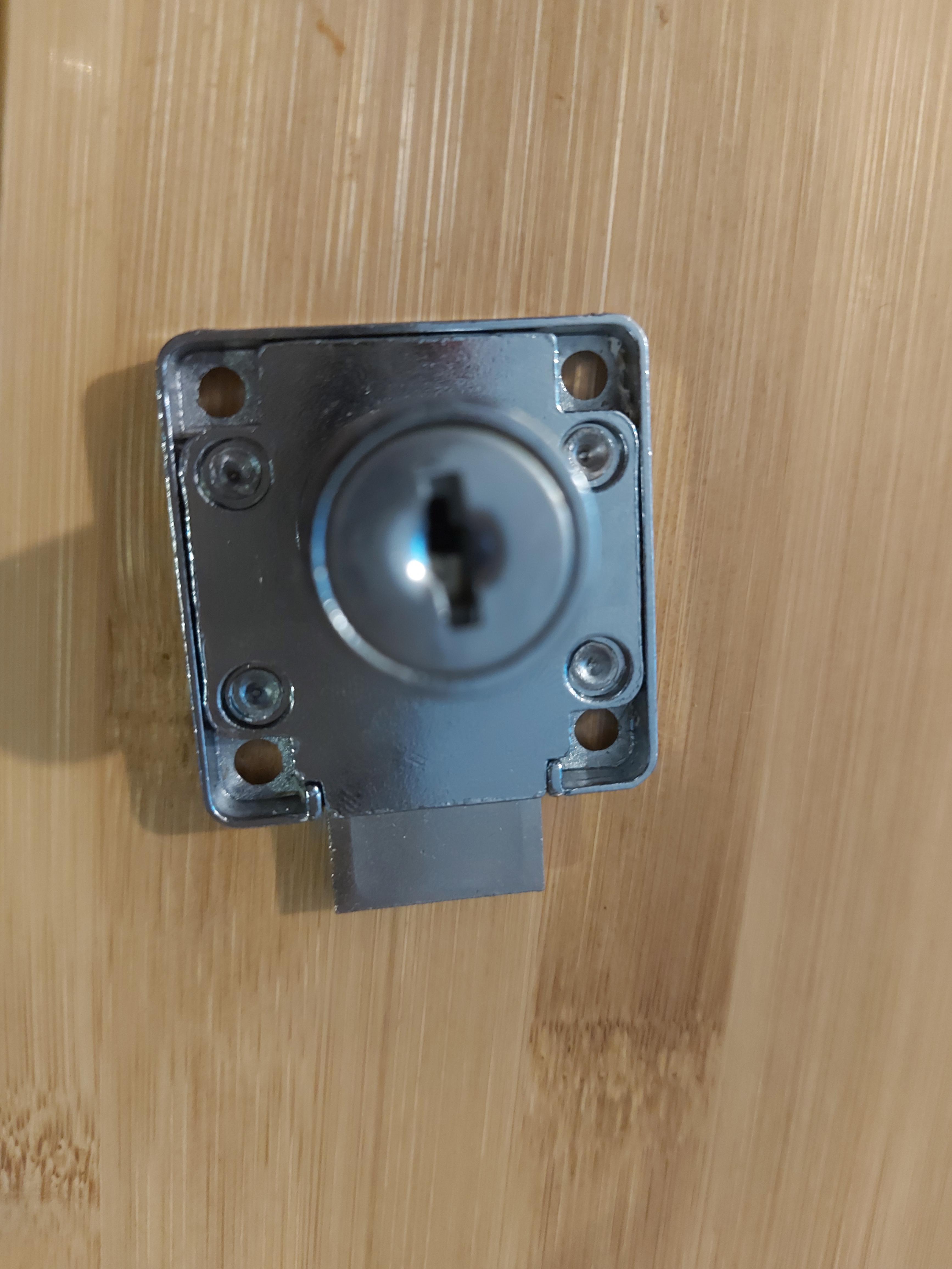 Any advice for how to retract the bolt on this? I see the four bolts