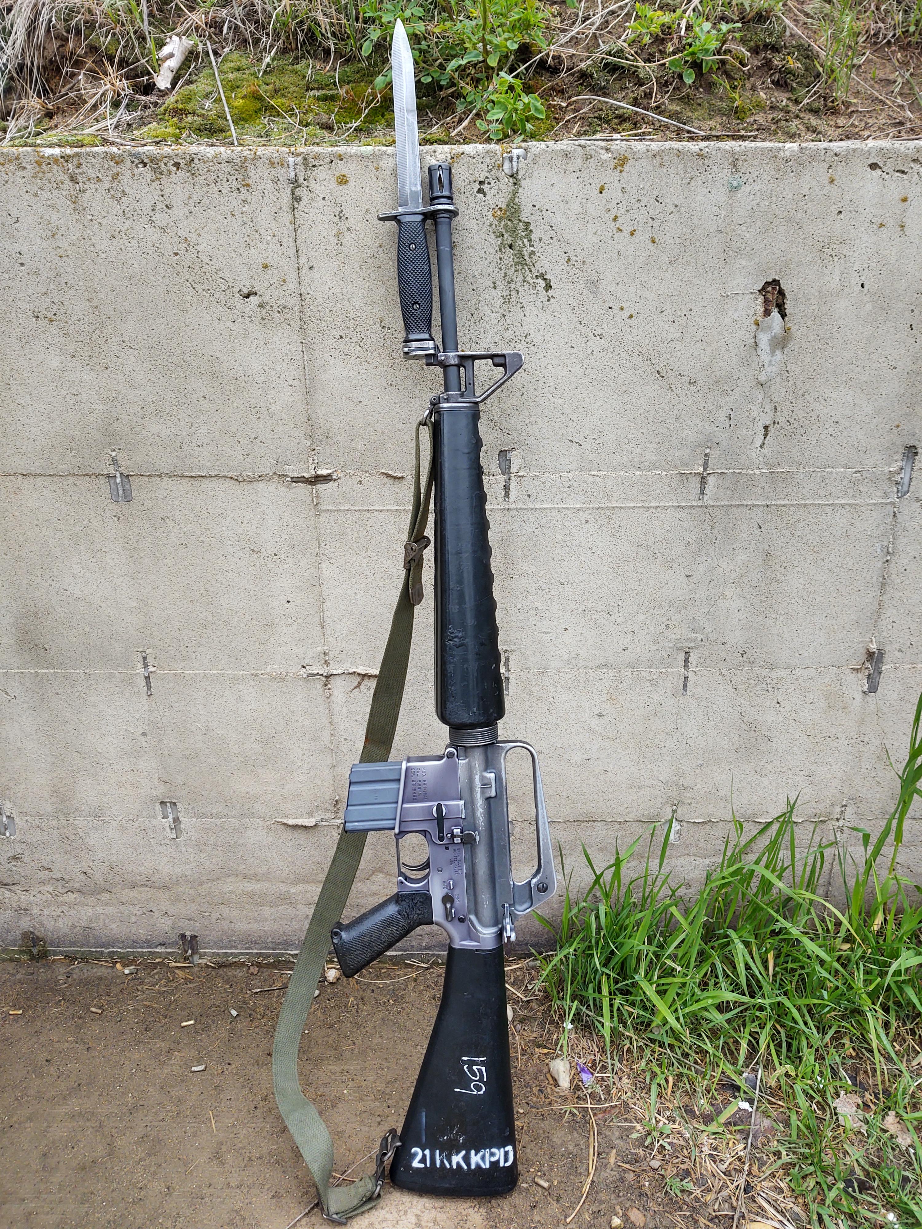 Just finished my first retro build, an M16A1 parts kit build from