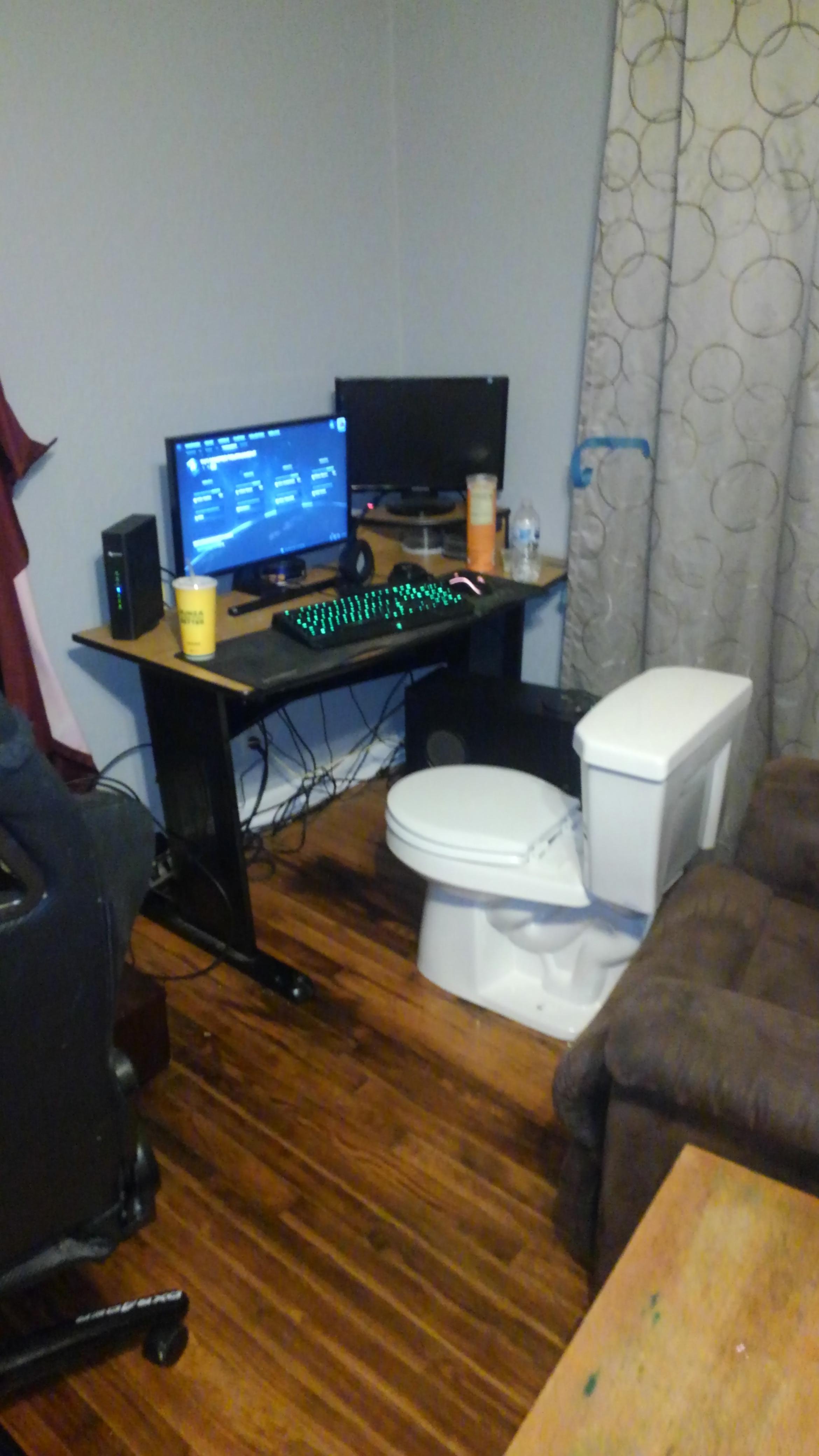 Ain't nobody got time for bathroom breaks. battlestations