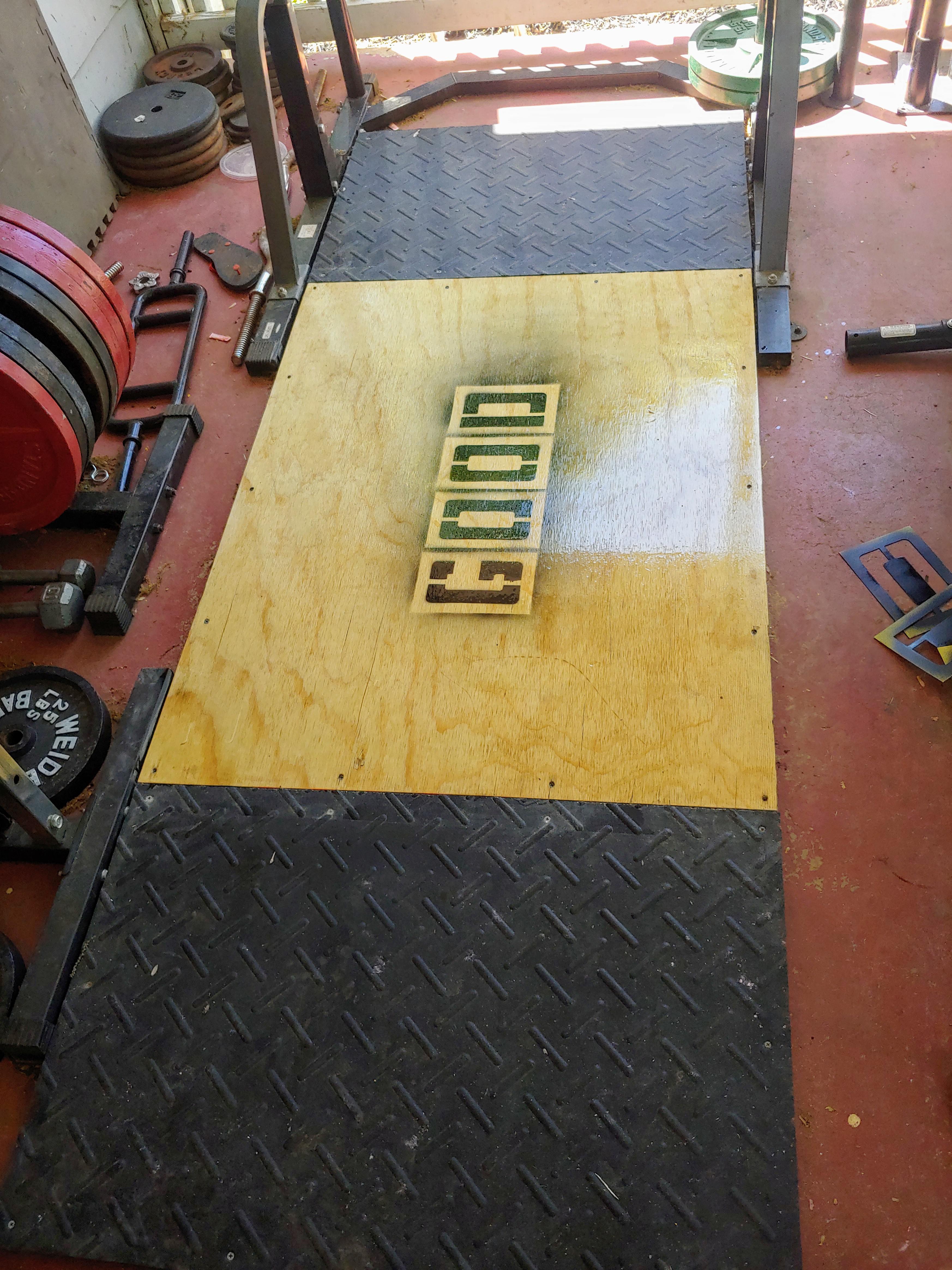 Built a deadlift platform for my home gym and finished it with