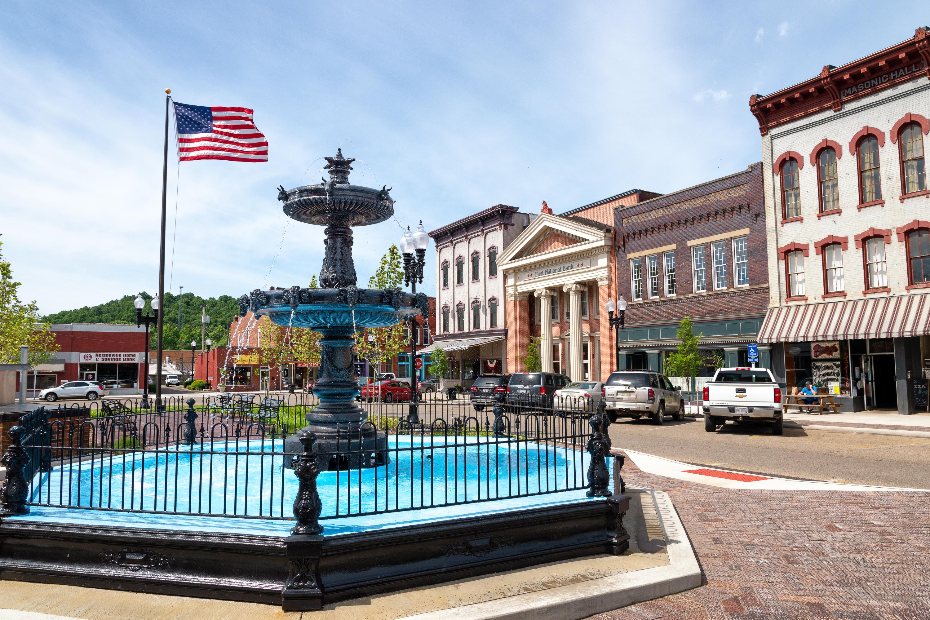 The Nelsonville Public Square, Athens County r/Ohio