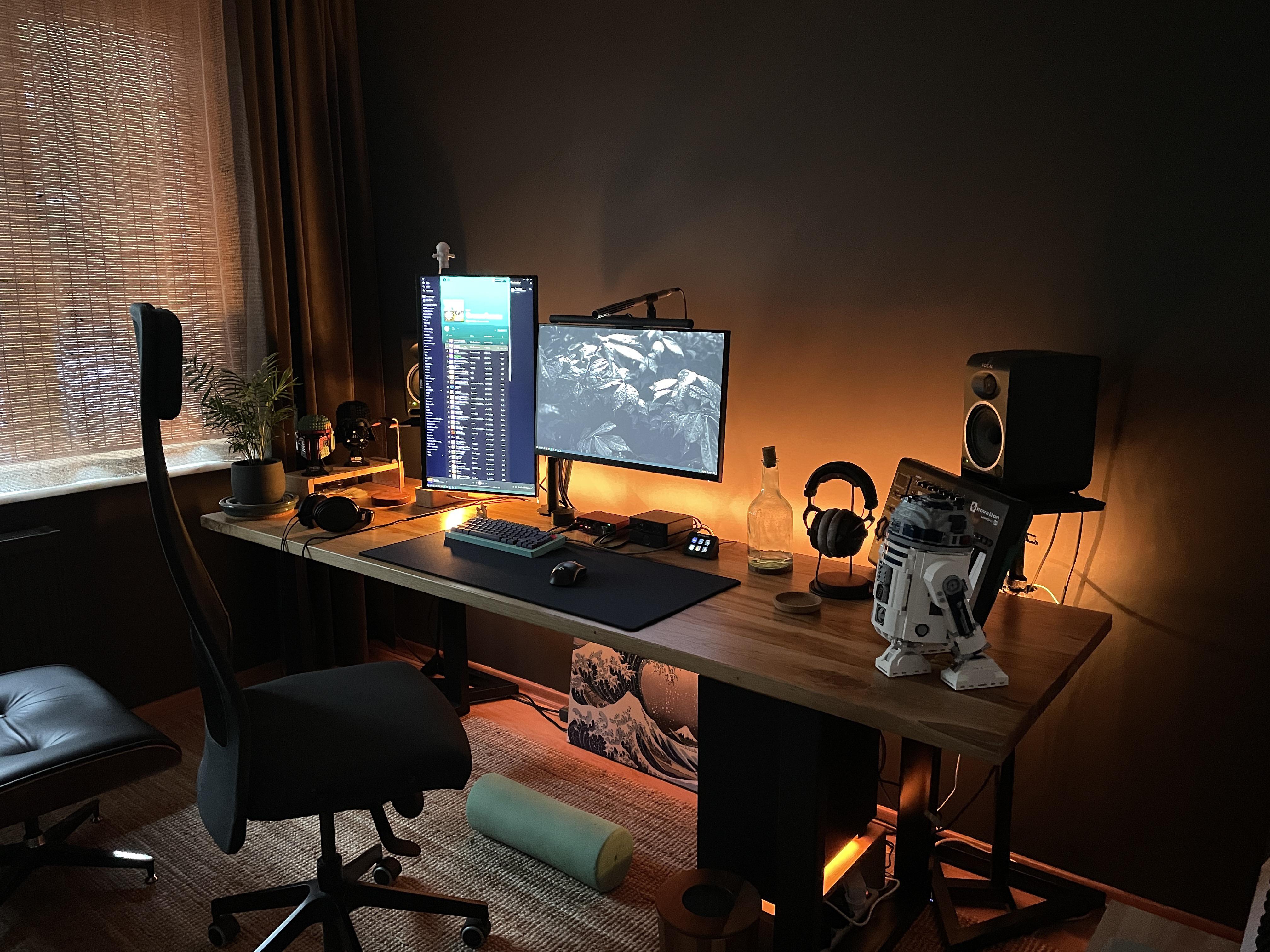 Game/Music/Work Station! r/battlestations