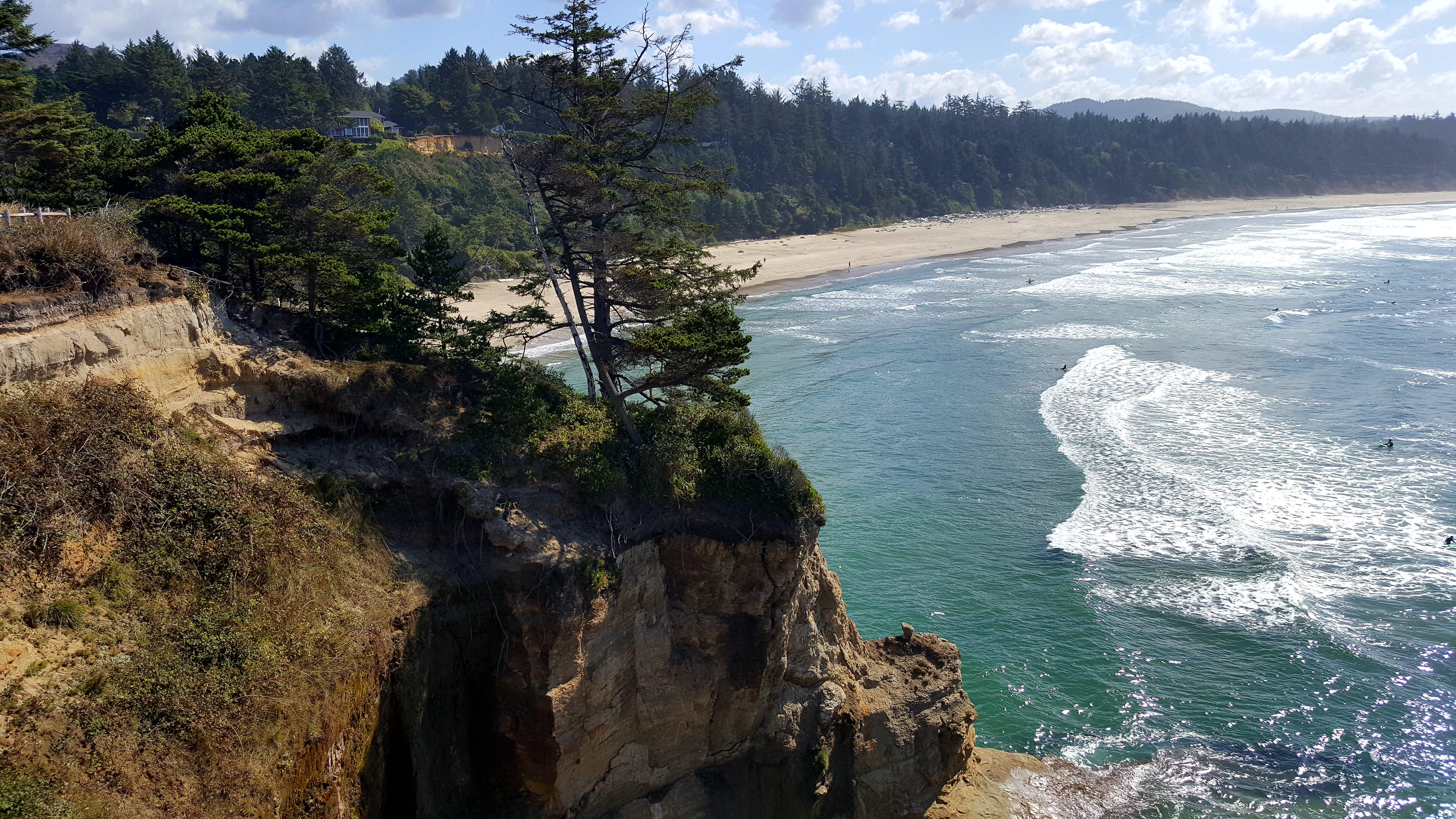 Beautiful view near Newport Oregon. r/roadtrip
