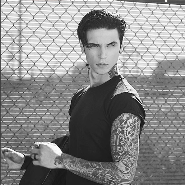 Andy Biersack, lead singer of Black Veil Brides r/LadyBoners
