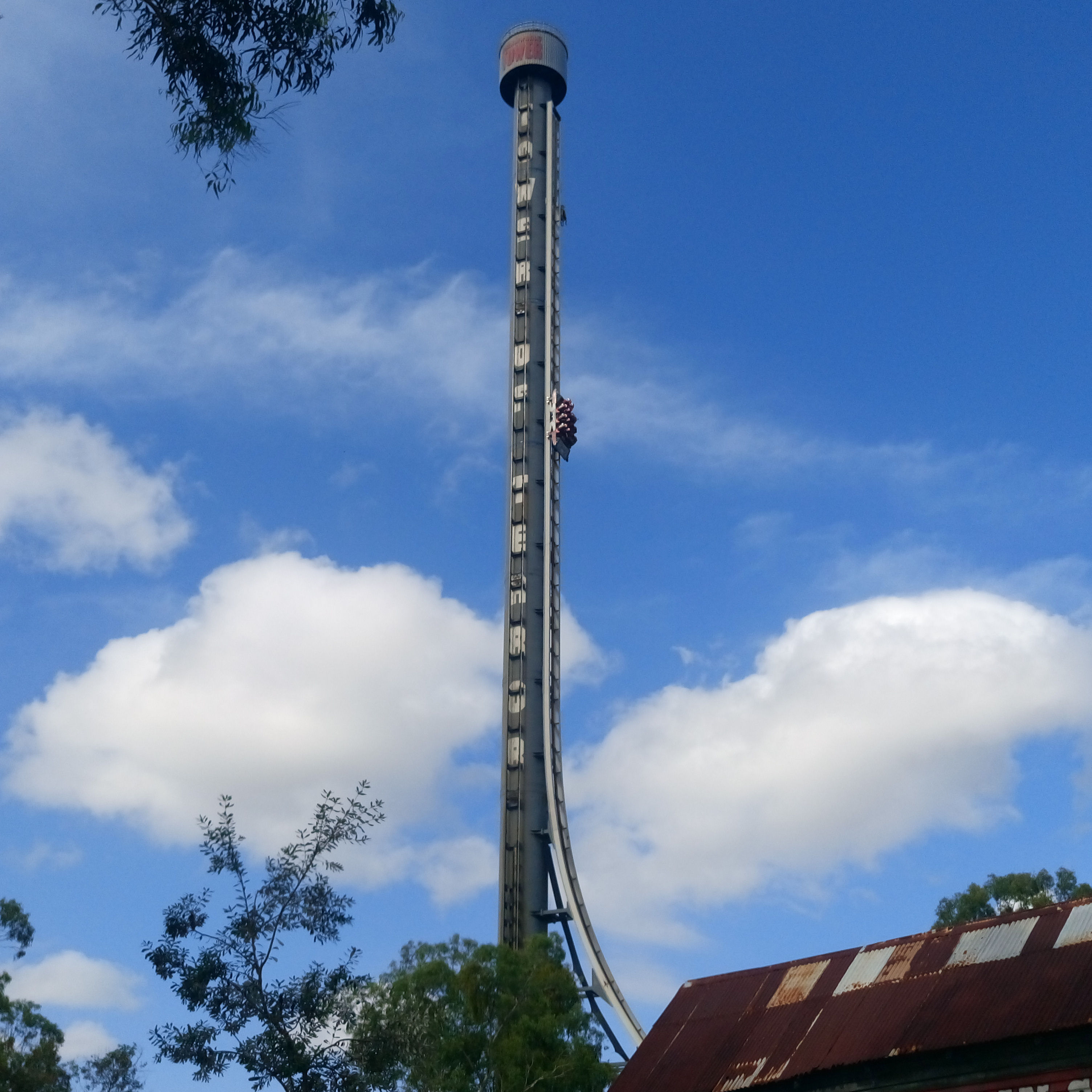 Physics Behind The Tower Of Terror Dreamworld