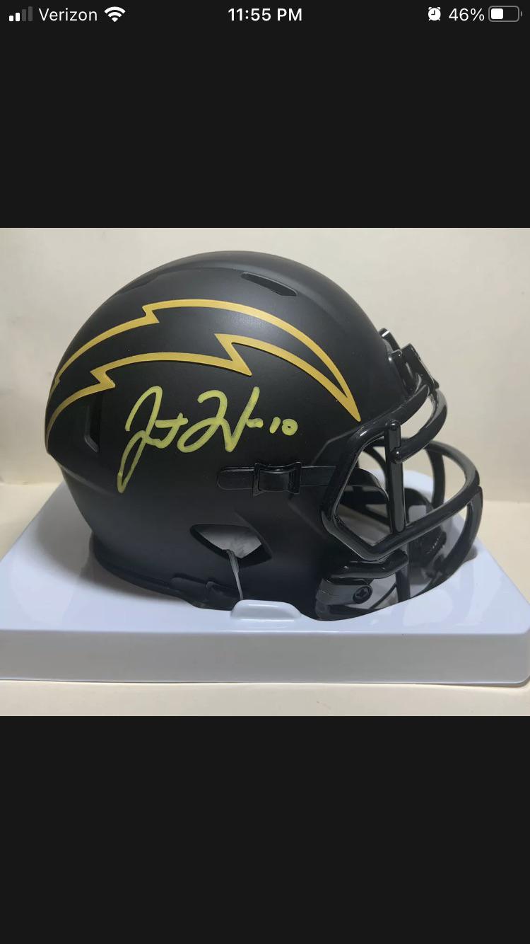 Boltfam anybody else not trust paint marker autographs looks like it’ll