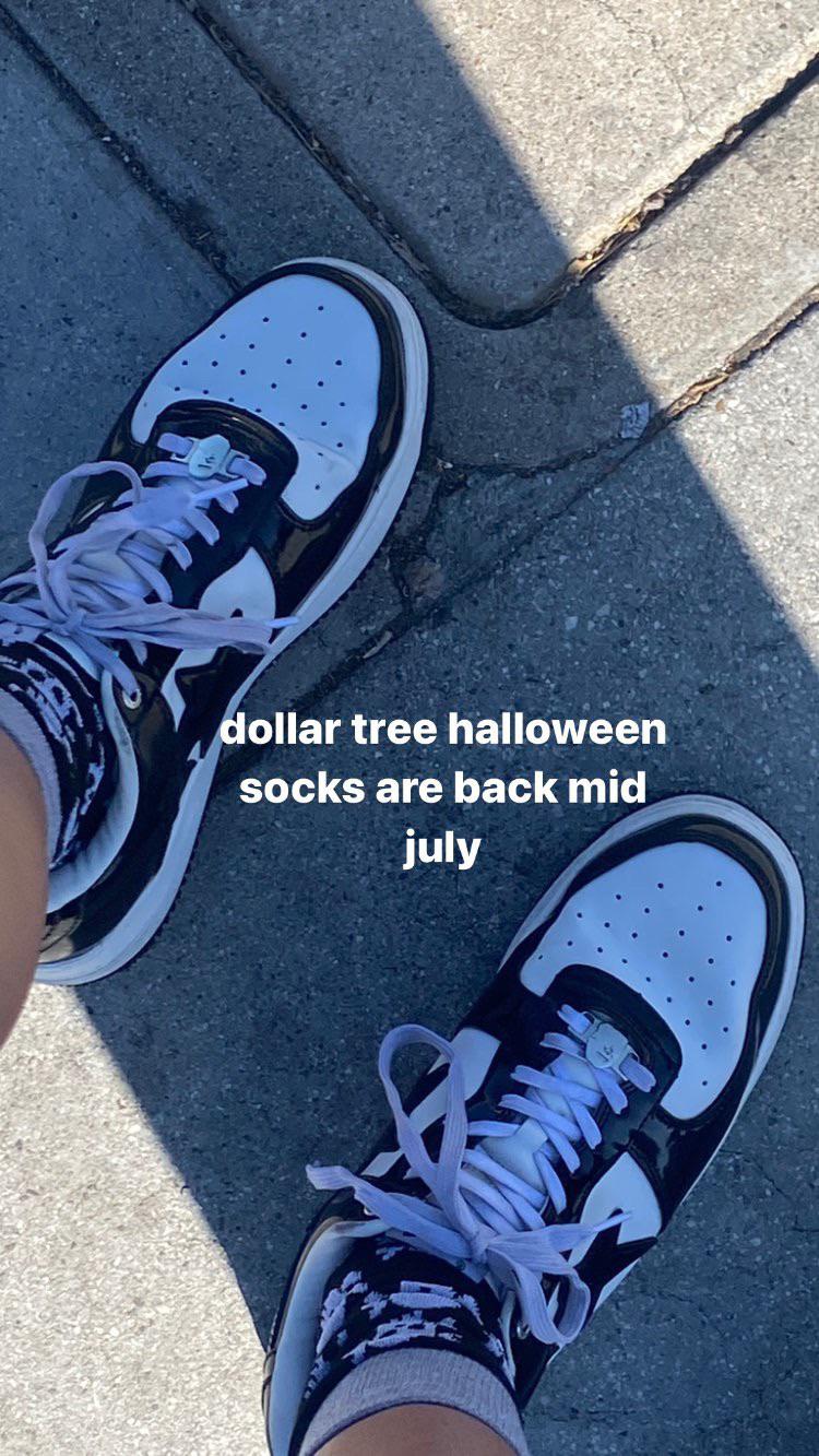 can’t really tell but they are skull socks. dollar tree literally has