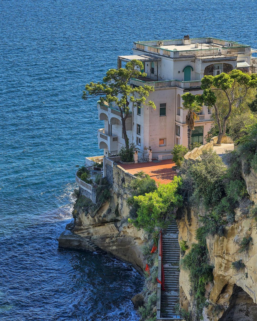 Dreaming house in Naples, Italy r/MostBeautiful