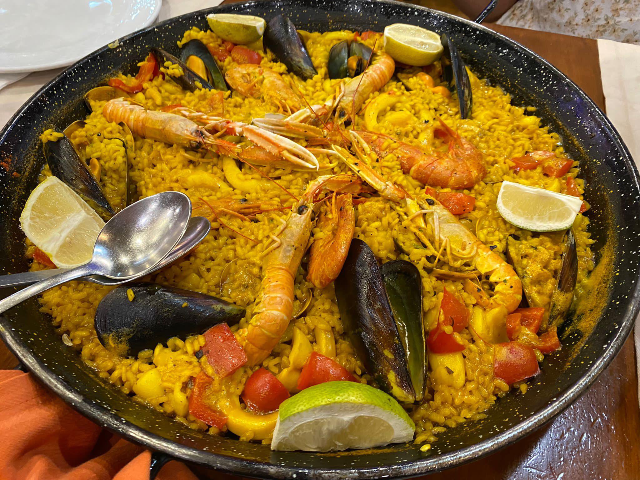Best Paella I’ve ever had😍 Hands down, Valencia is the best place to