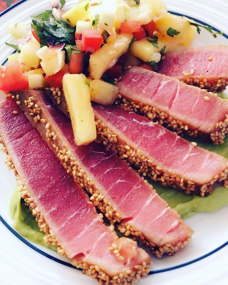 [Homemade] Seared sesame seed crusted Ahi Tuna on avocado cream with