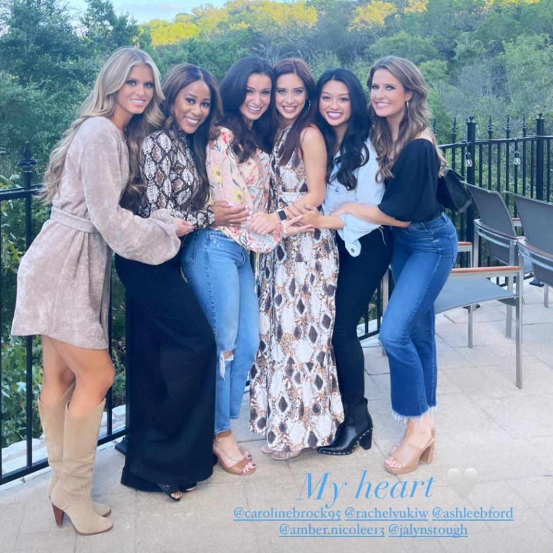 Gabby reuniting with some of her DCC rookie sisters! 💫 r/DCCMakingtheTeam