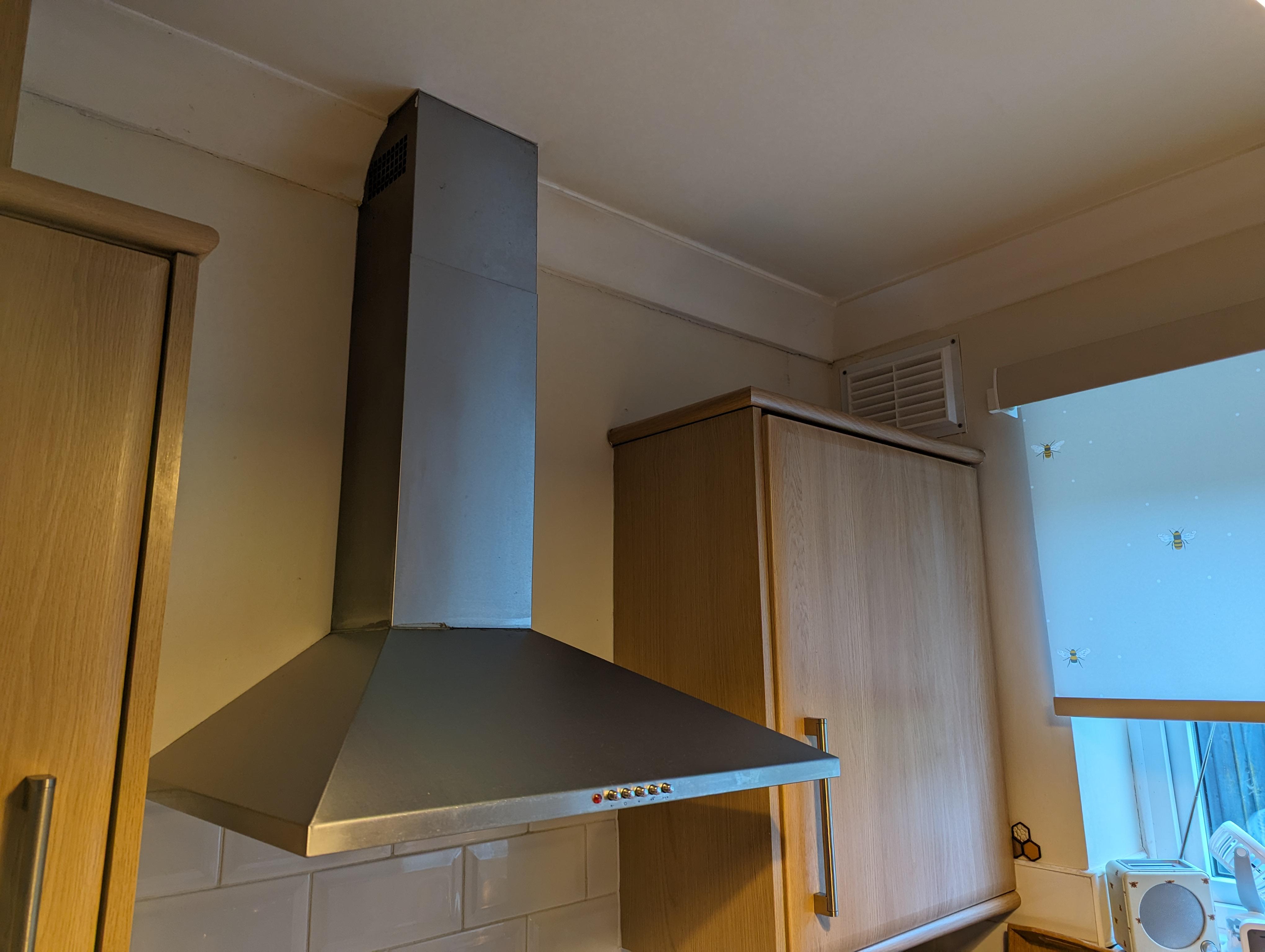 Cooker hood extractor through air brick? r/DIYUK