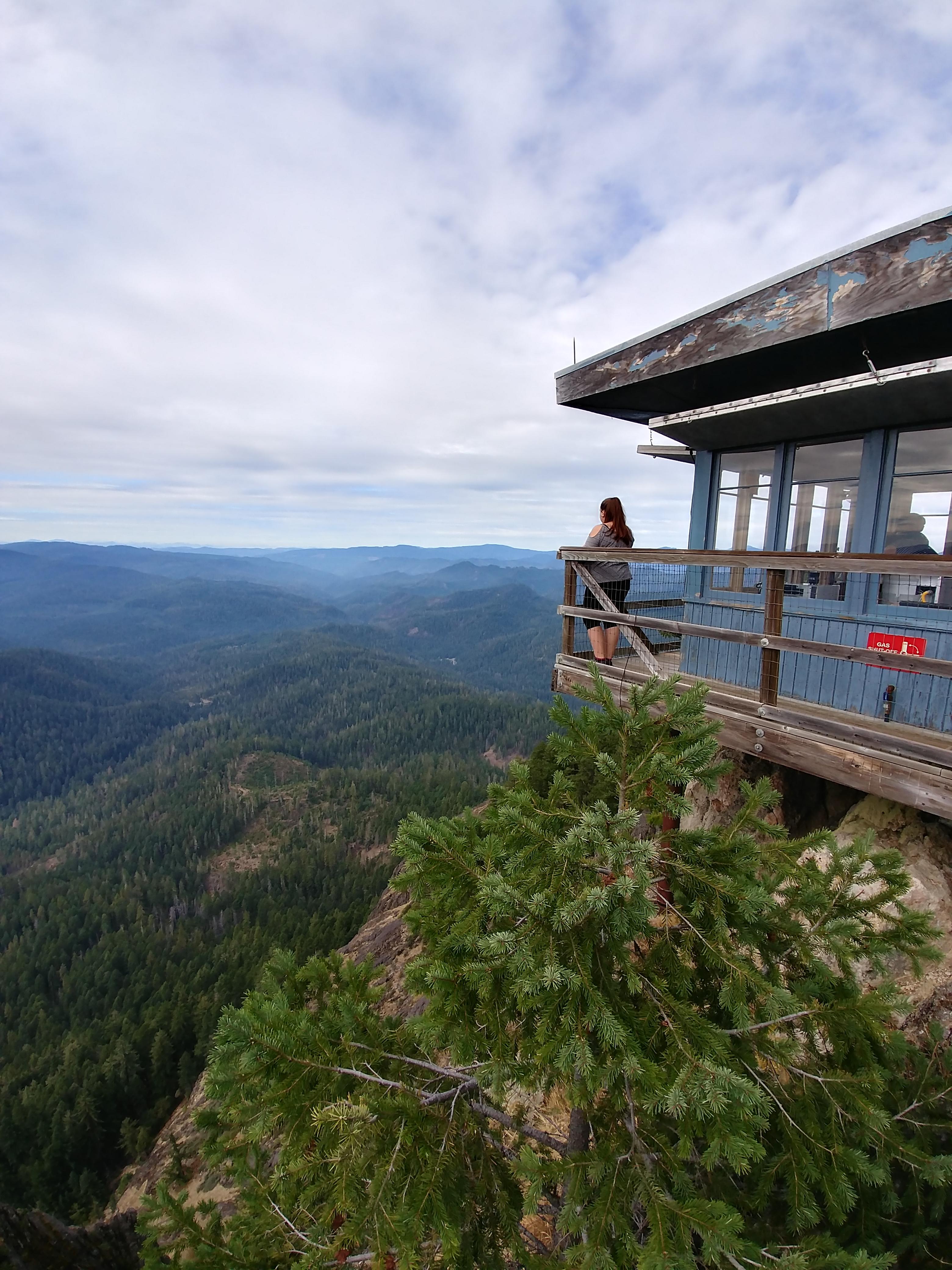 Acker Rock Fire lookout near Tiller Oregon r/oregon