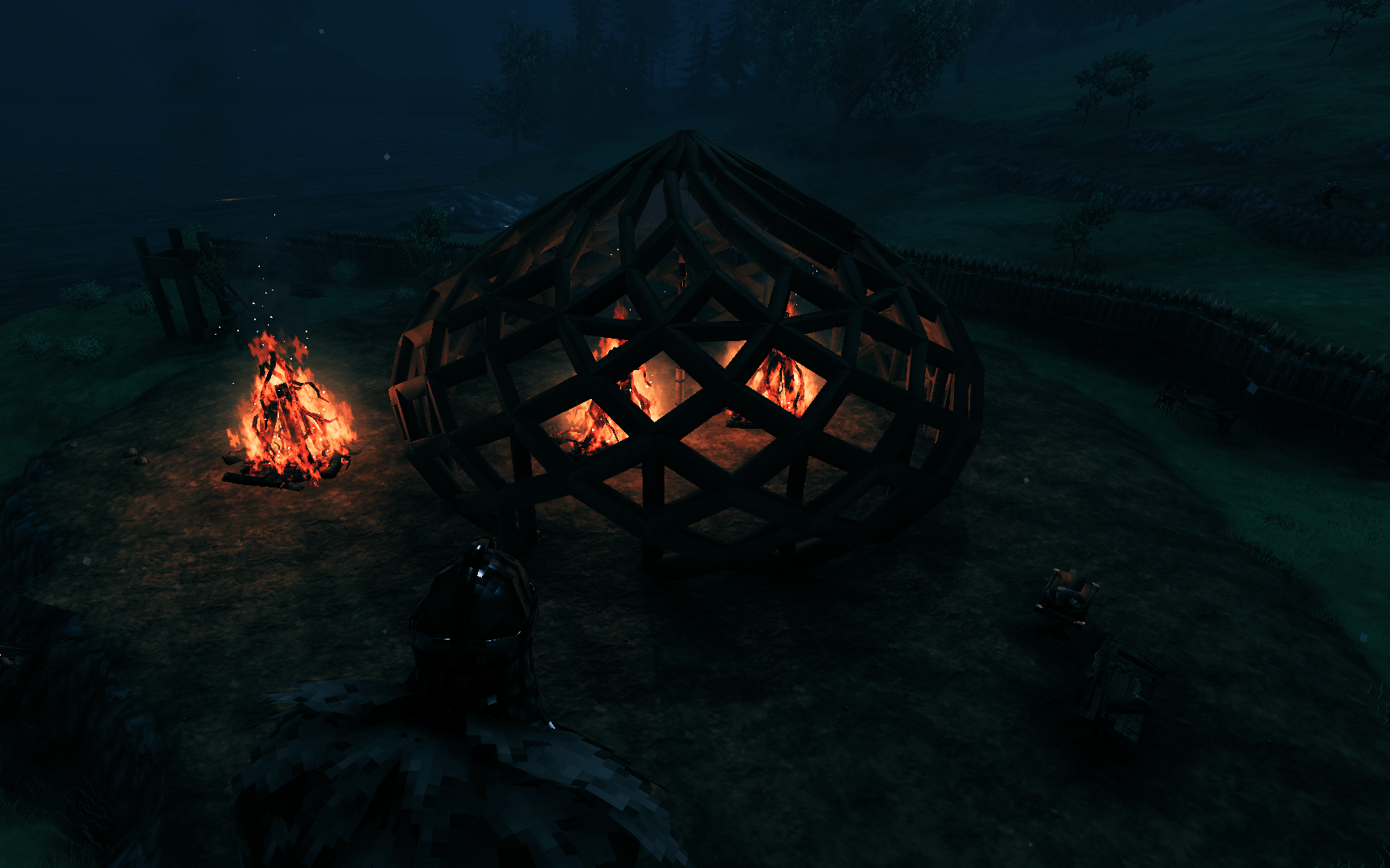 Any ideas on how i could build a roof for this? valheim