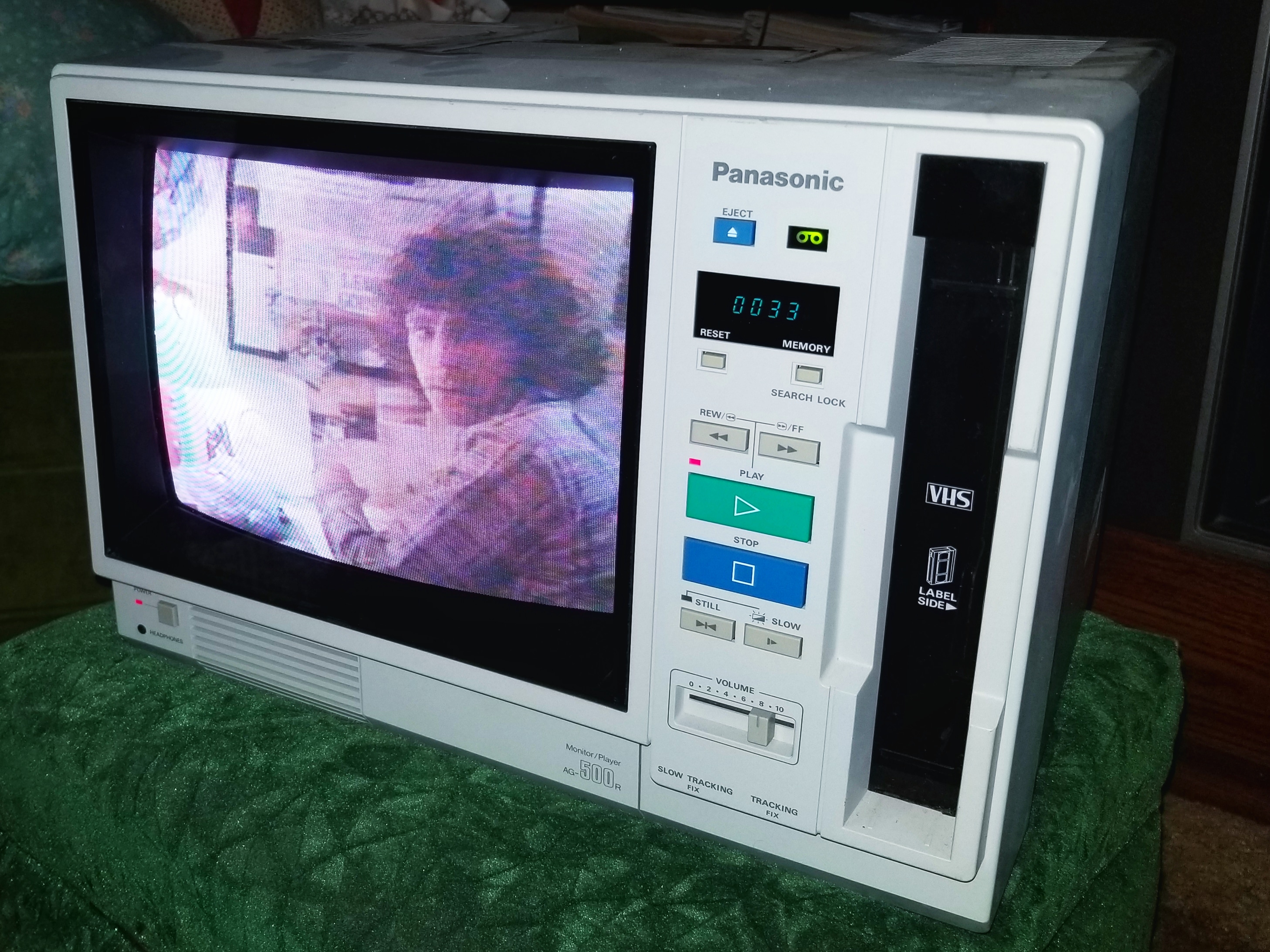 Found at my girlfriends dads house. 1987 Panasonic VHS player in mint