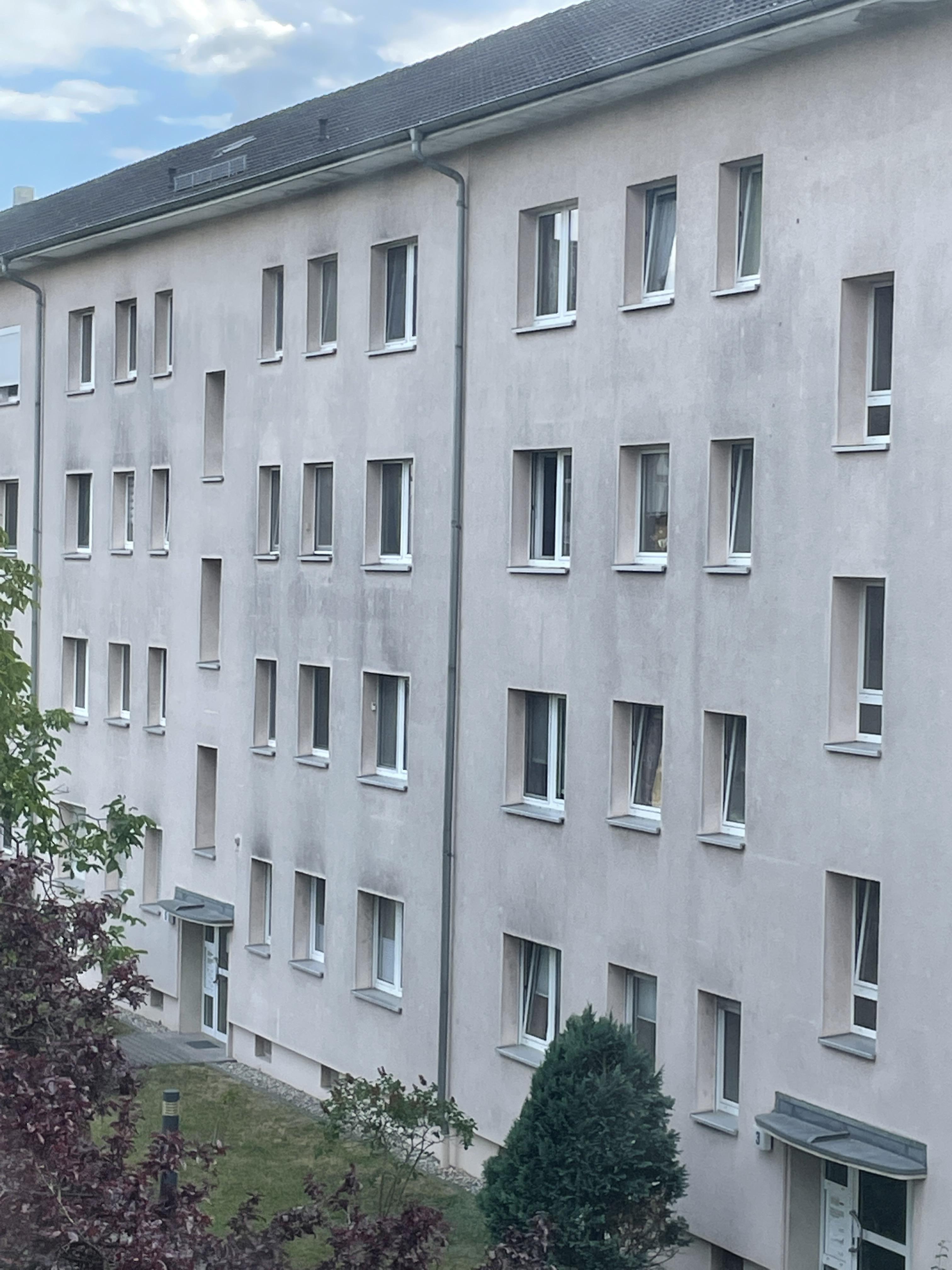 What is this black stuff above the windows?? r/architecture