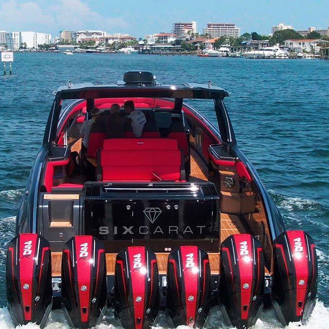 Six Carat 6x450 HP : r/boatporn
