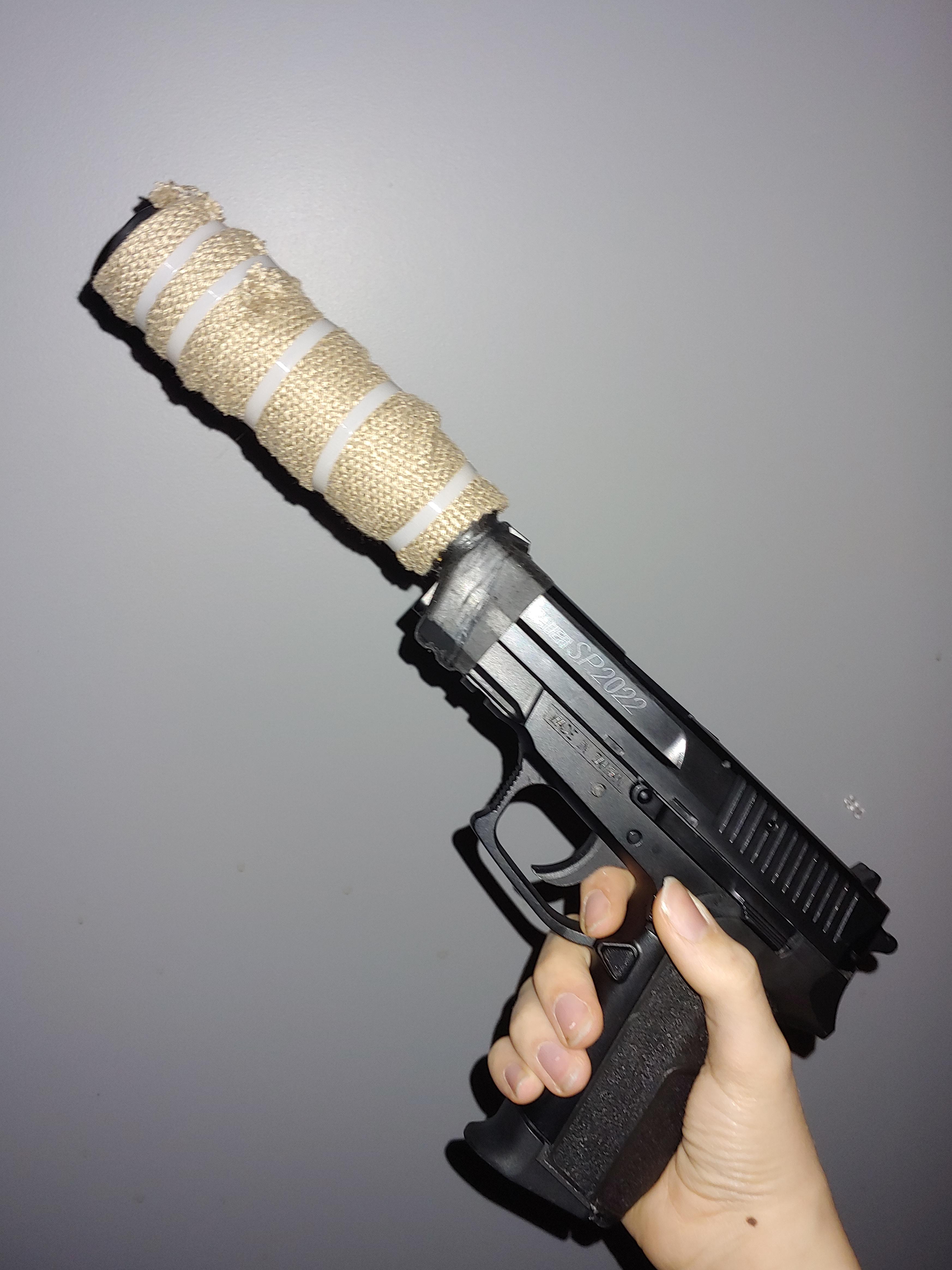 I made a Luison Style suppressor for my old airsoft gun. r/Rainbow6