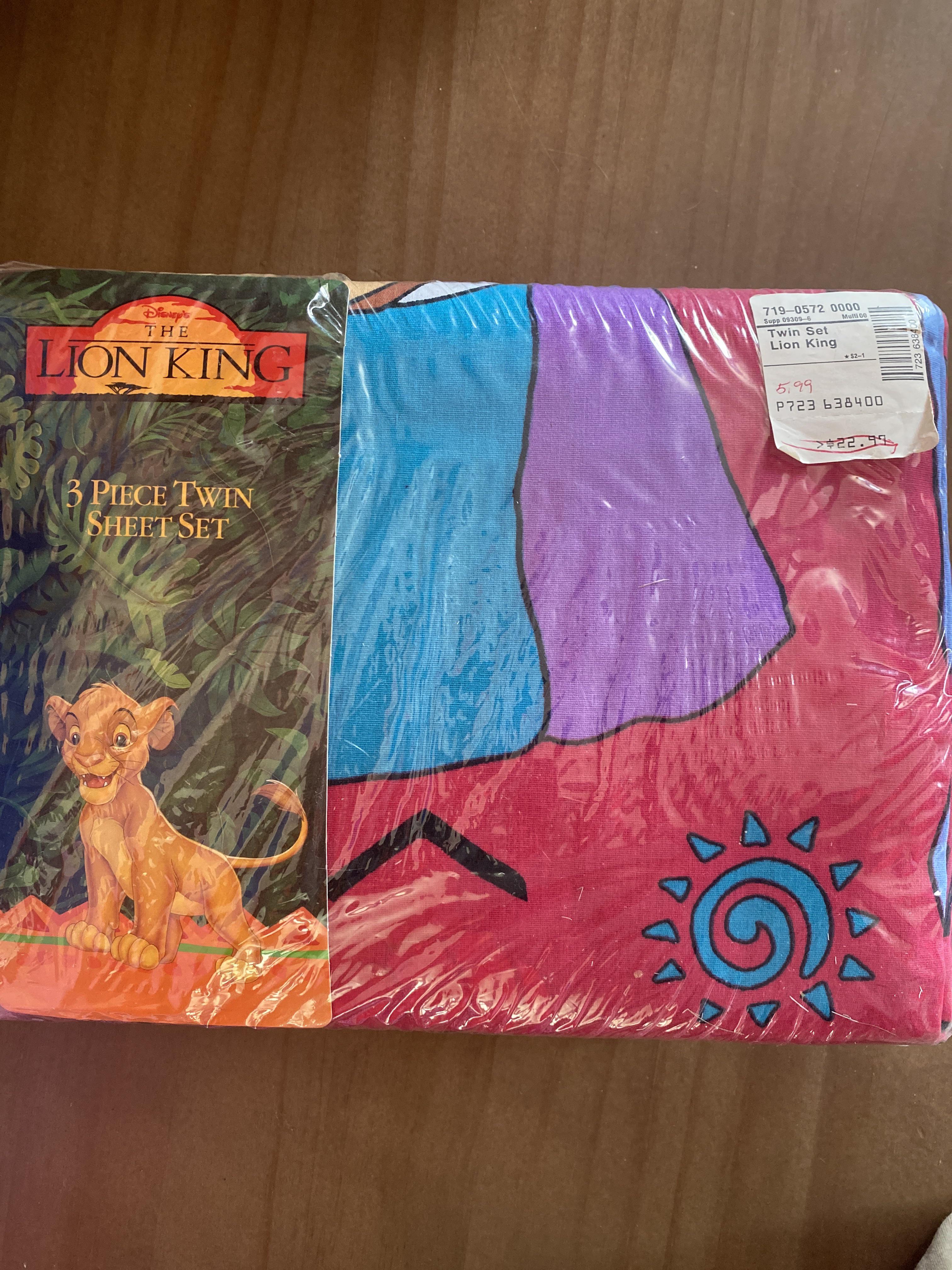 Found some unopened lion king bed sheets from the 90s grannies house
