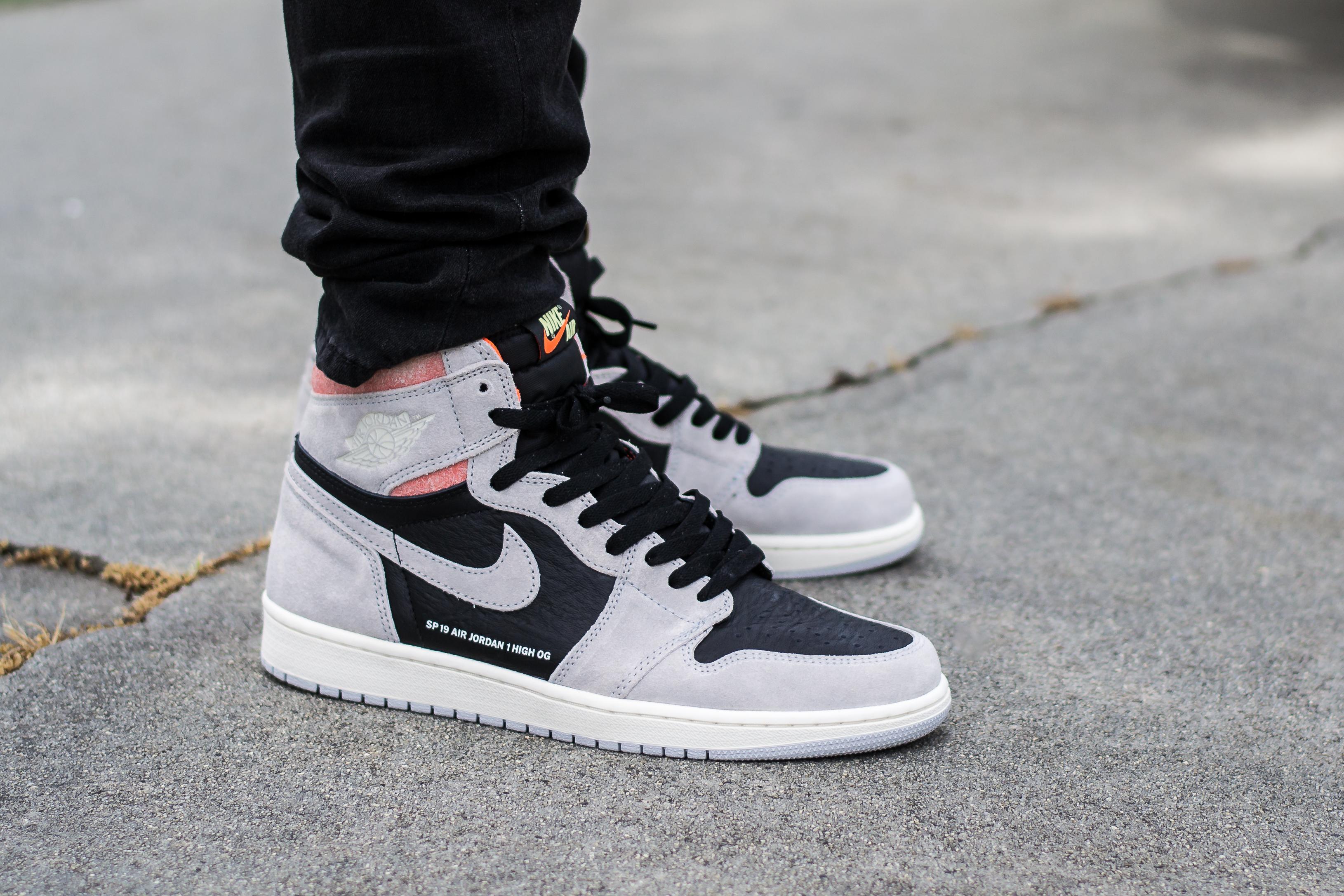 Air Jordan 1 Neutral Grey r/Sneakers