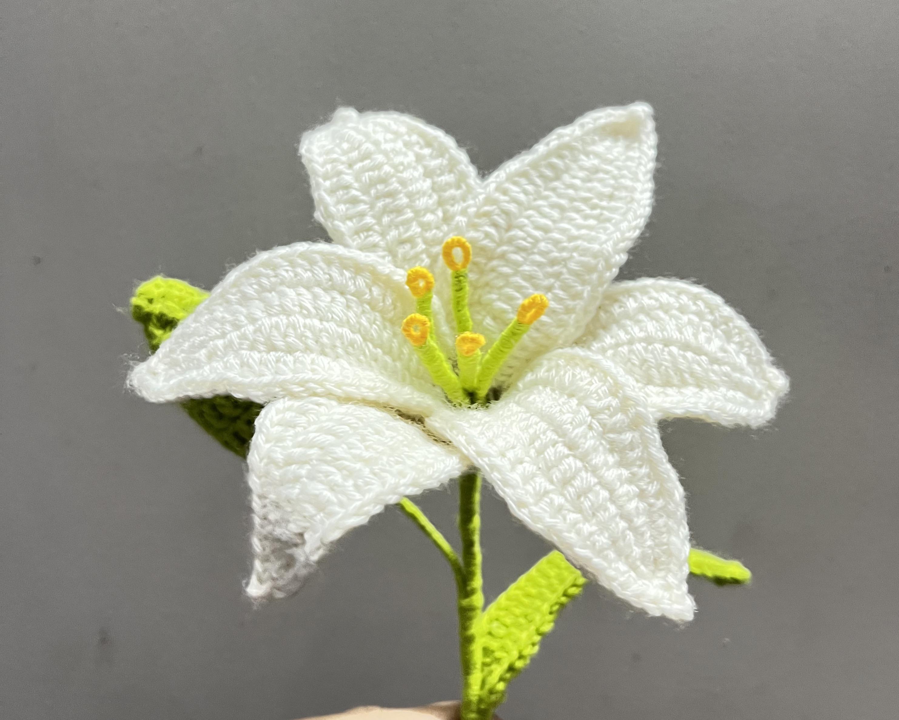 Crochet lily! r/crochet