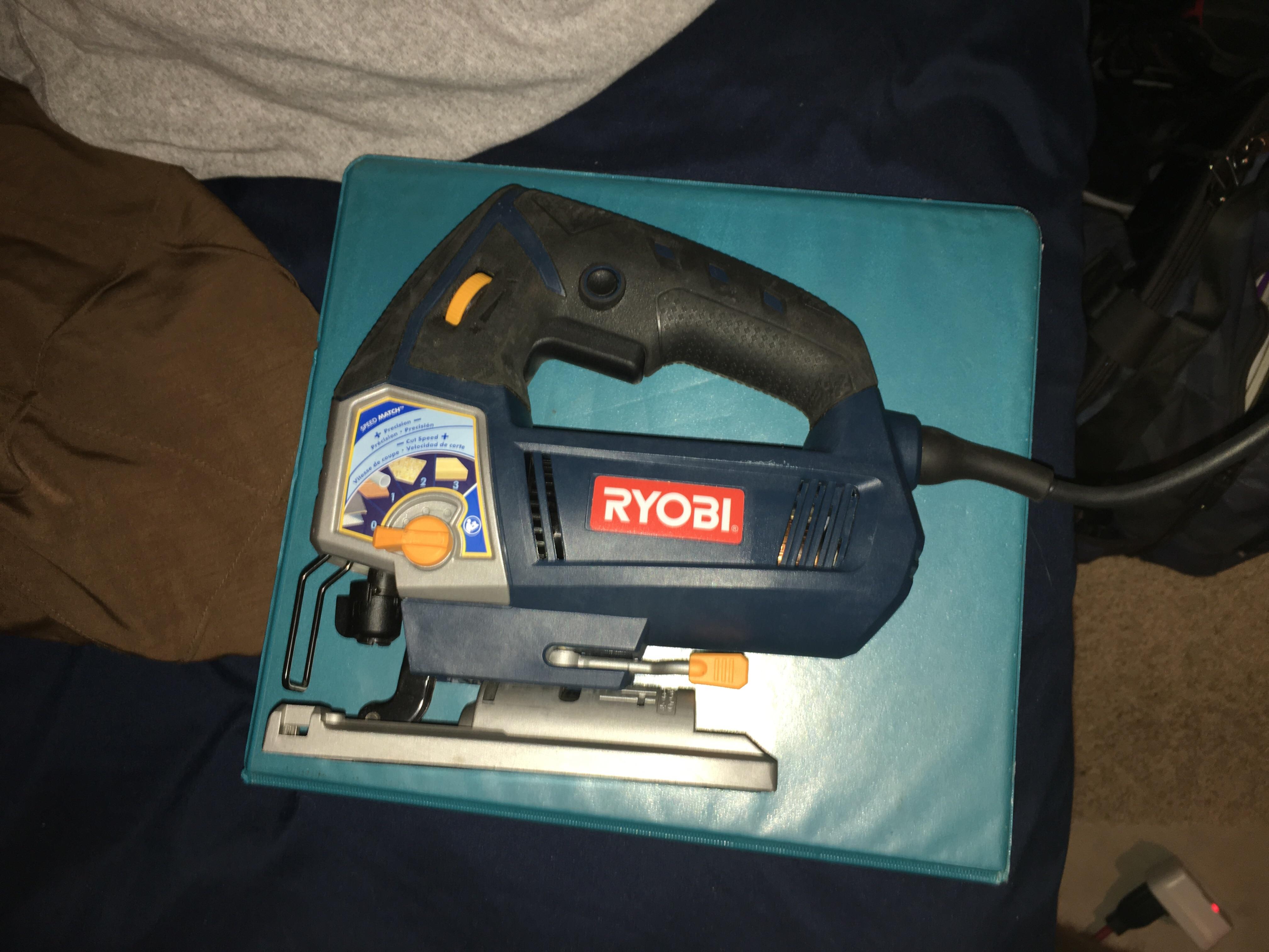 New tool to me Friday. Picked up at a pawn shop for 10 bucks. Runs fine. r/Tools