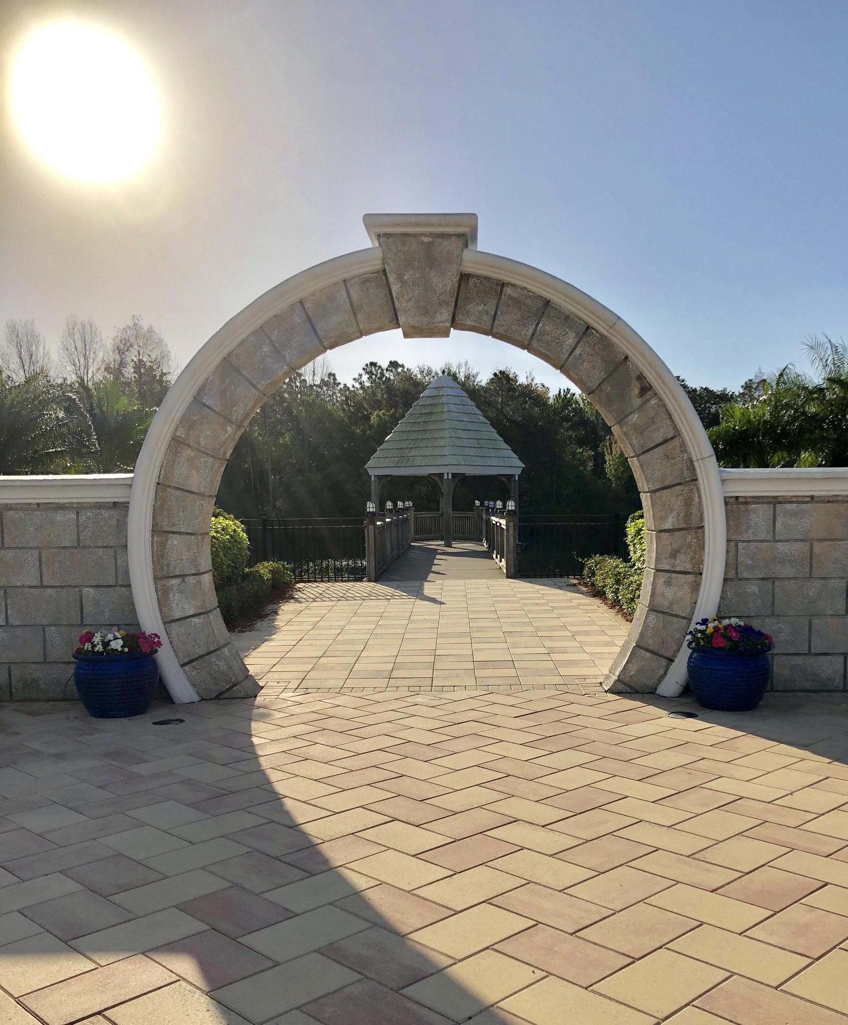 Battles PsBattle This circular stone archway