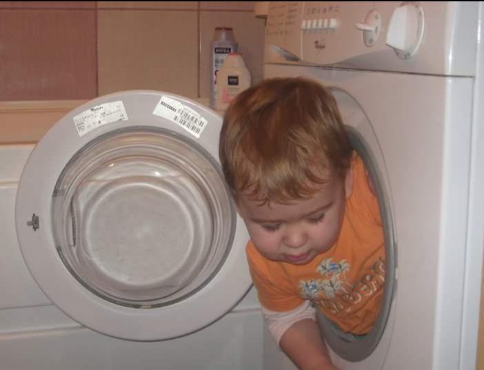 I really like washing machines KidsAreFuckingStupid