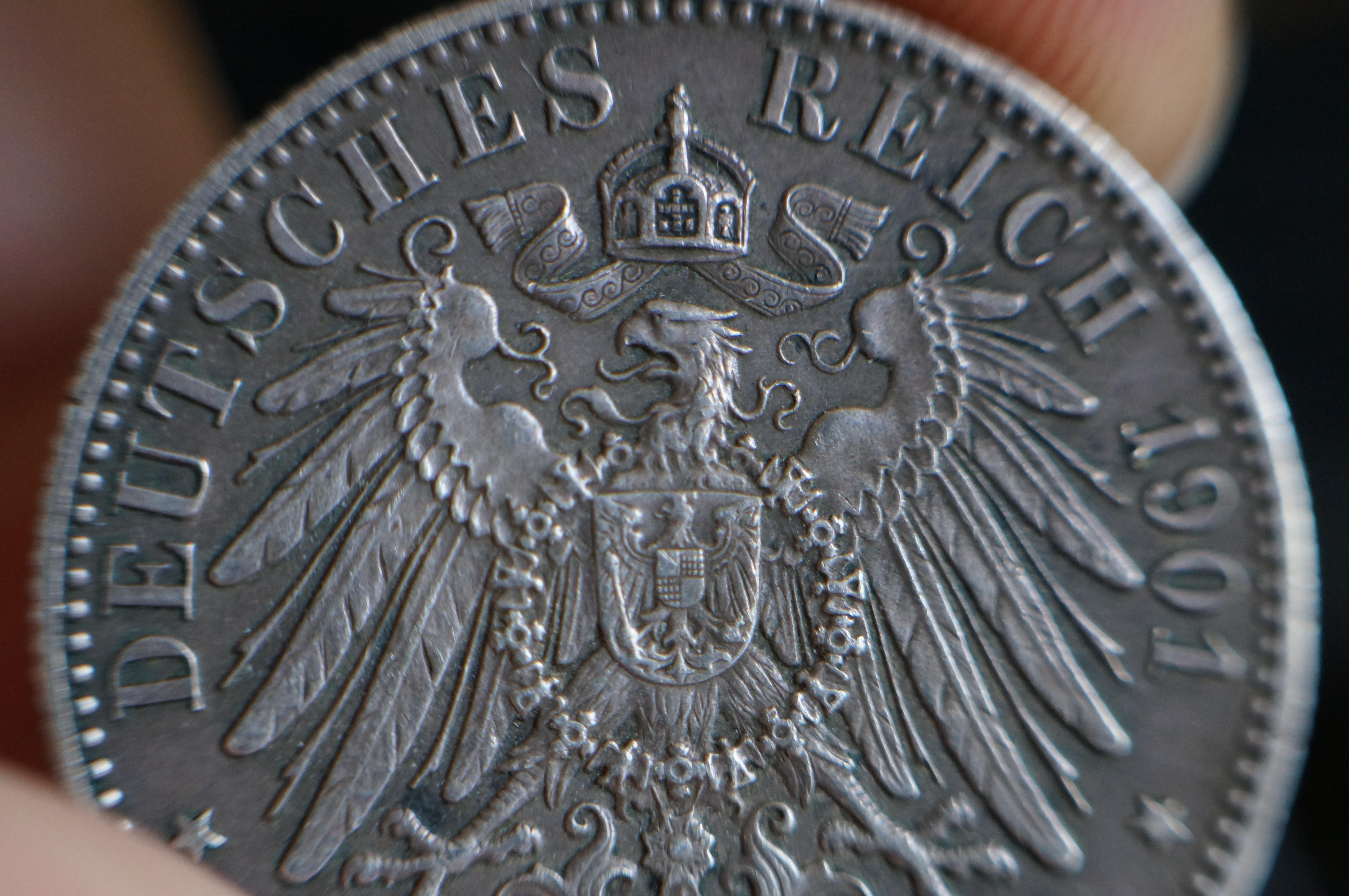 This 1901 Zwei Mark has details so small I can't see them with just my