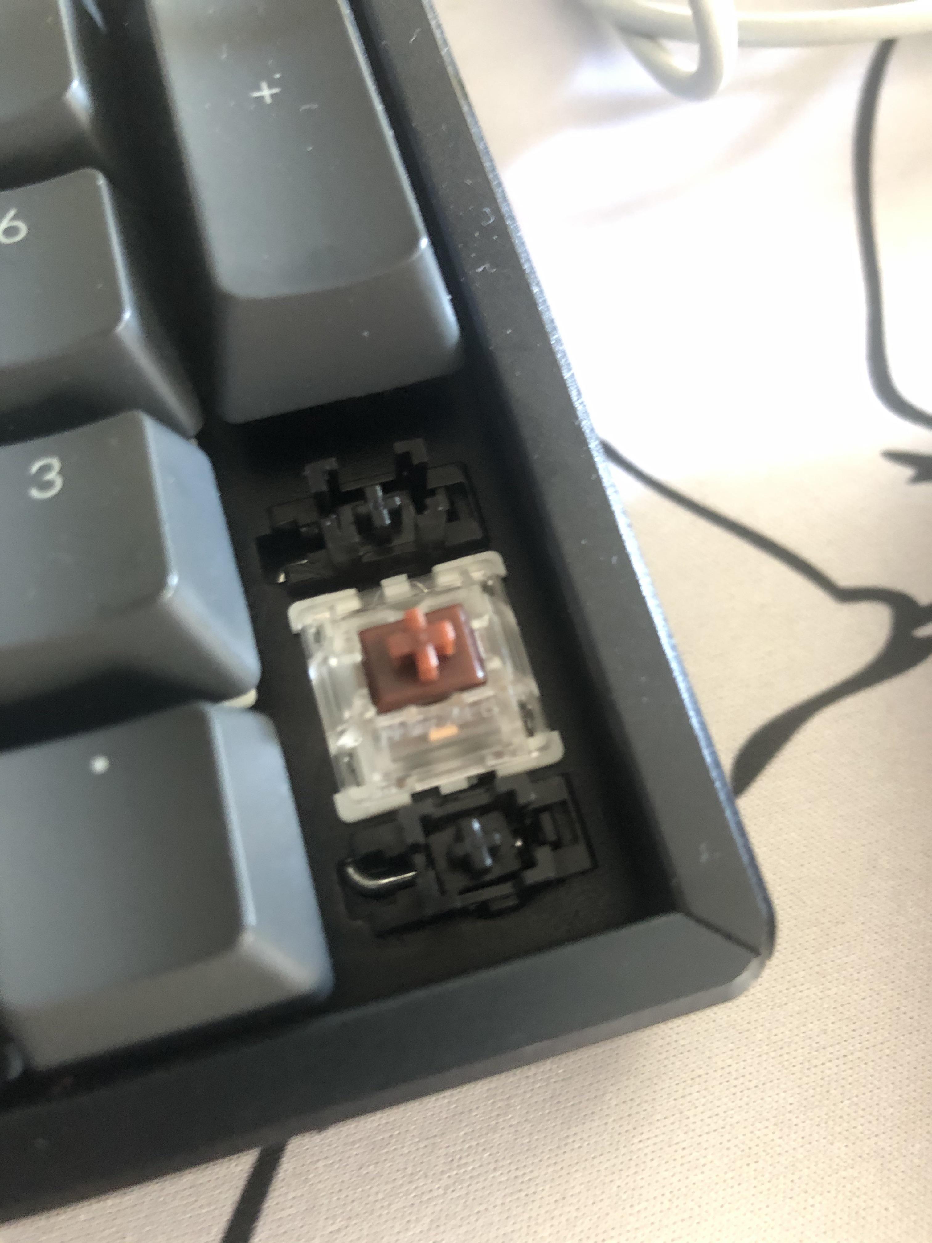 How to remove this switch? K4v2 r/Keychron