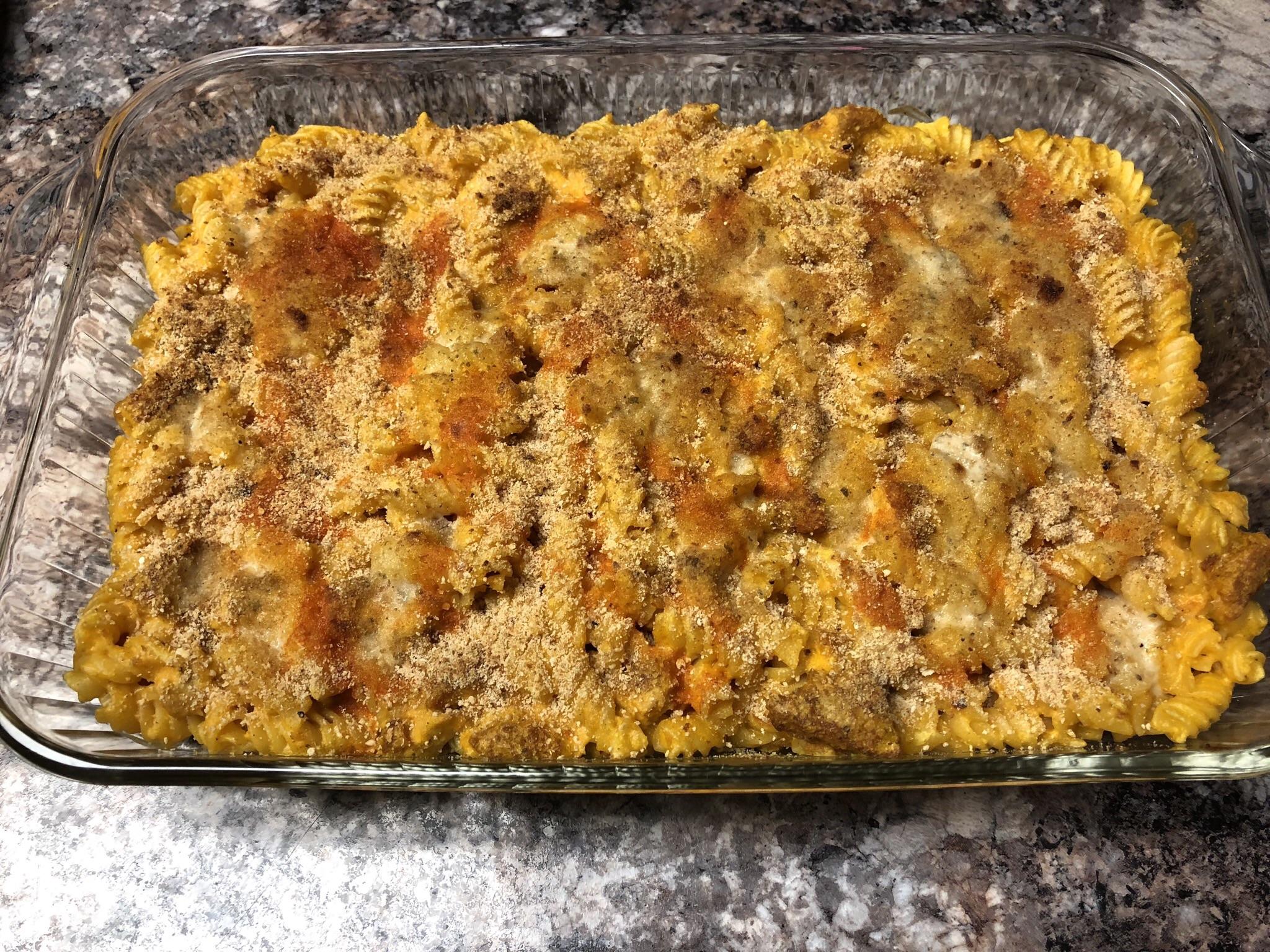 Baked Buffalo Chicken Mac & Cheese r/vegan