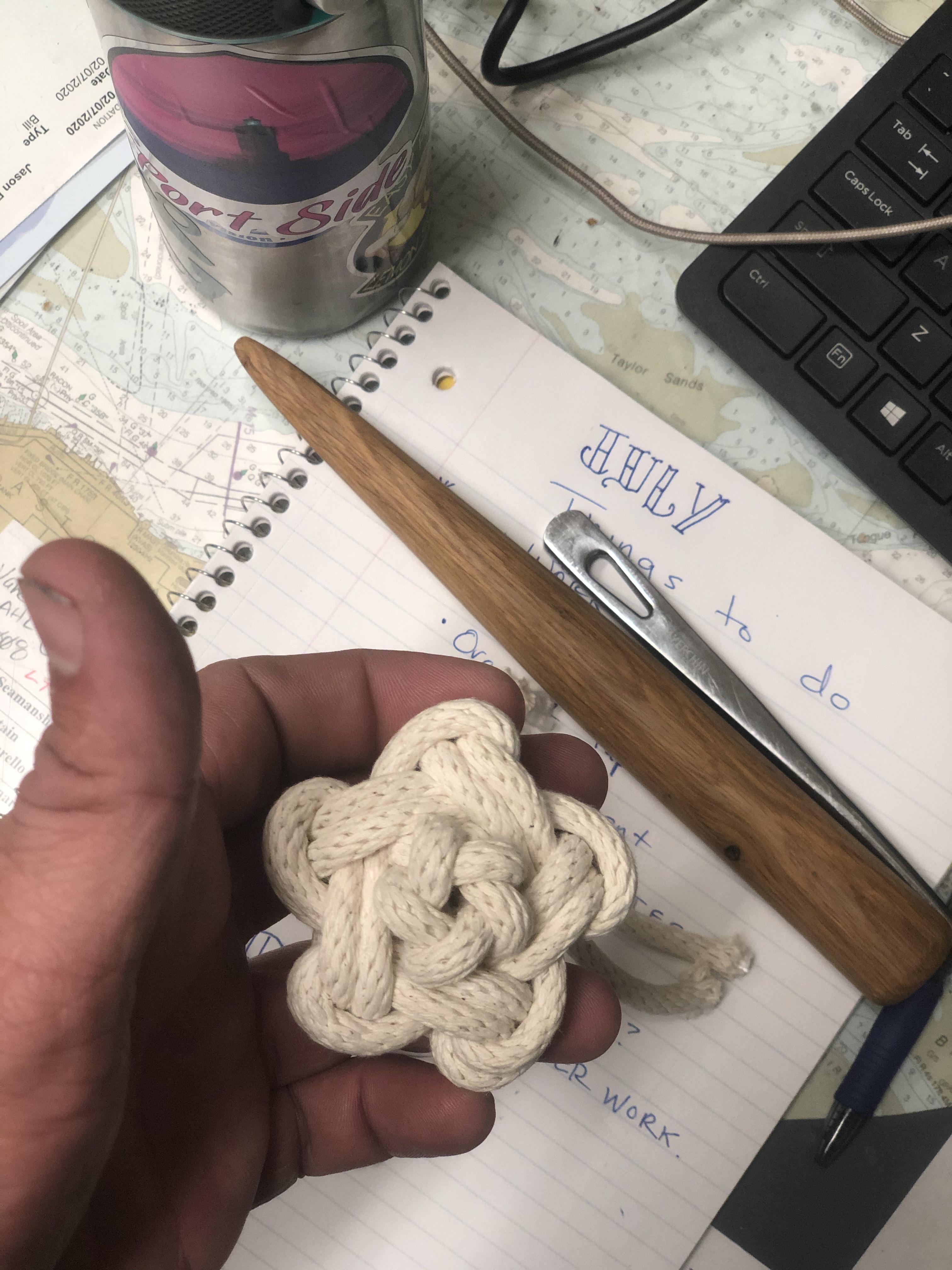 I live to make Star Knots. r/knots