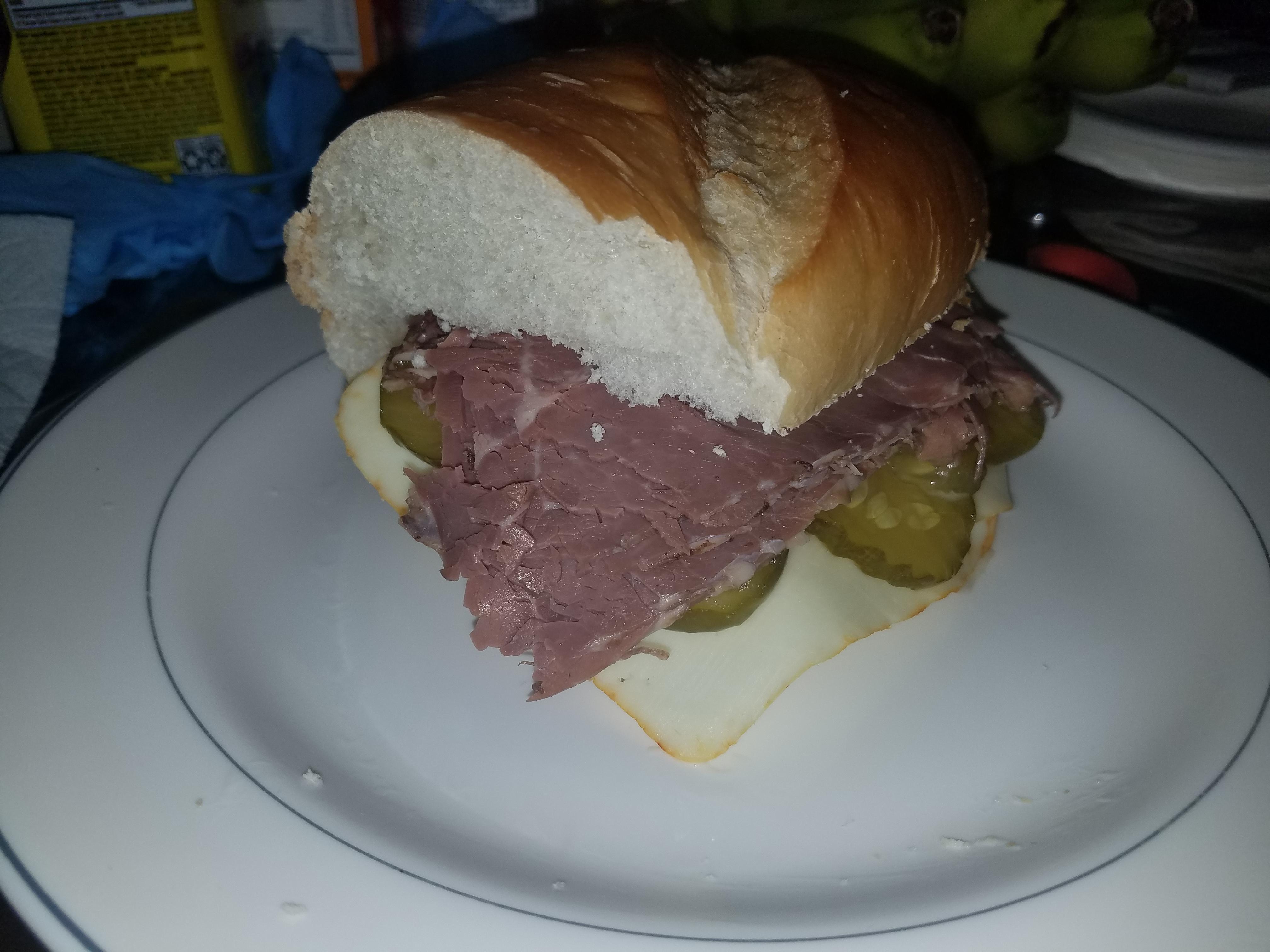 Roast beef sandwich with Famous Dave's Signature Spicy Pickle Chips