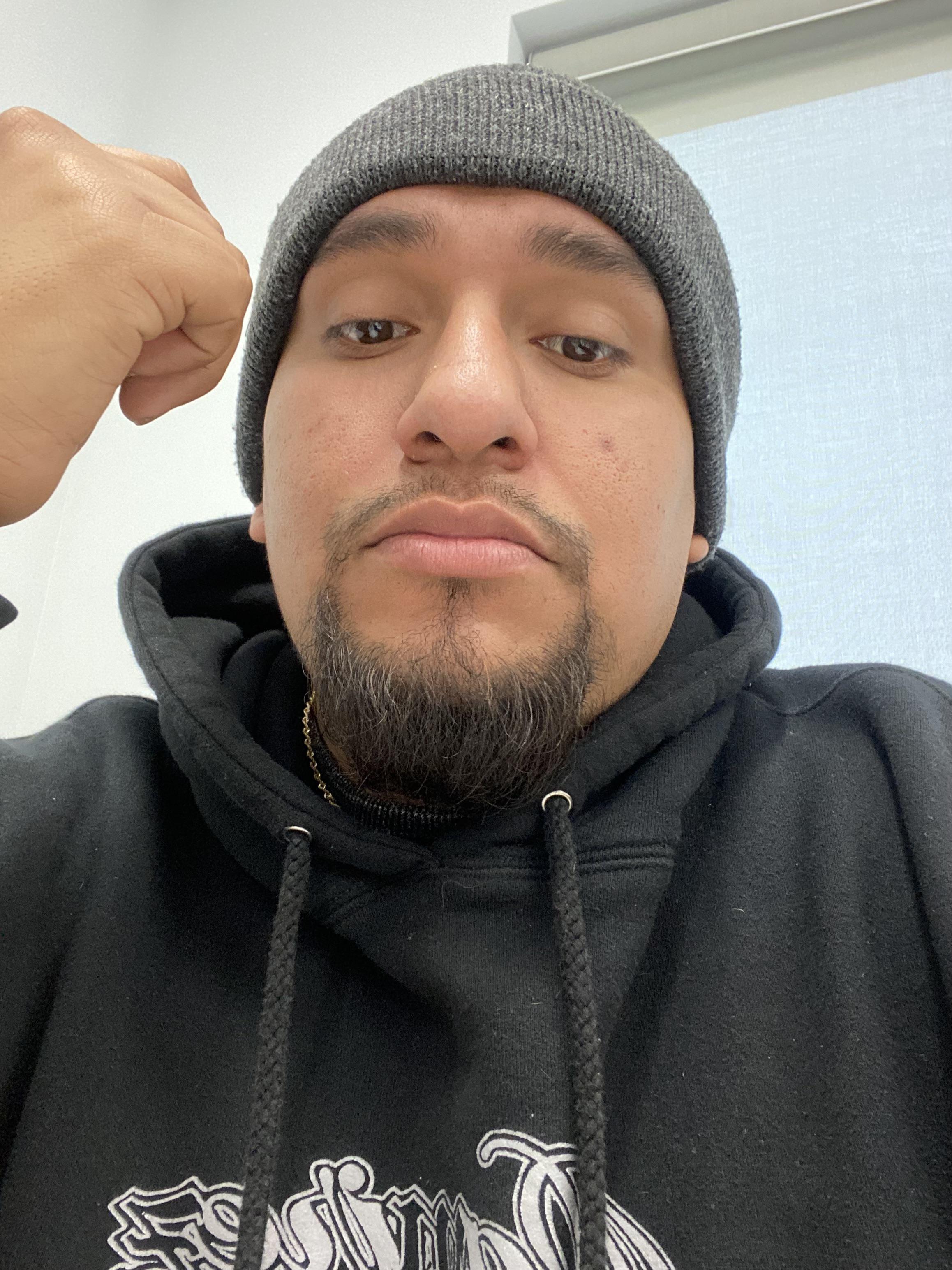 Groovin’. r/OnlyFaces