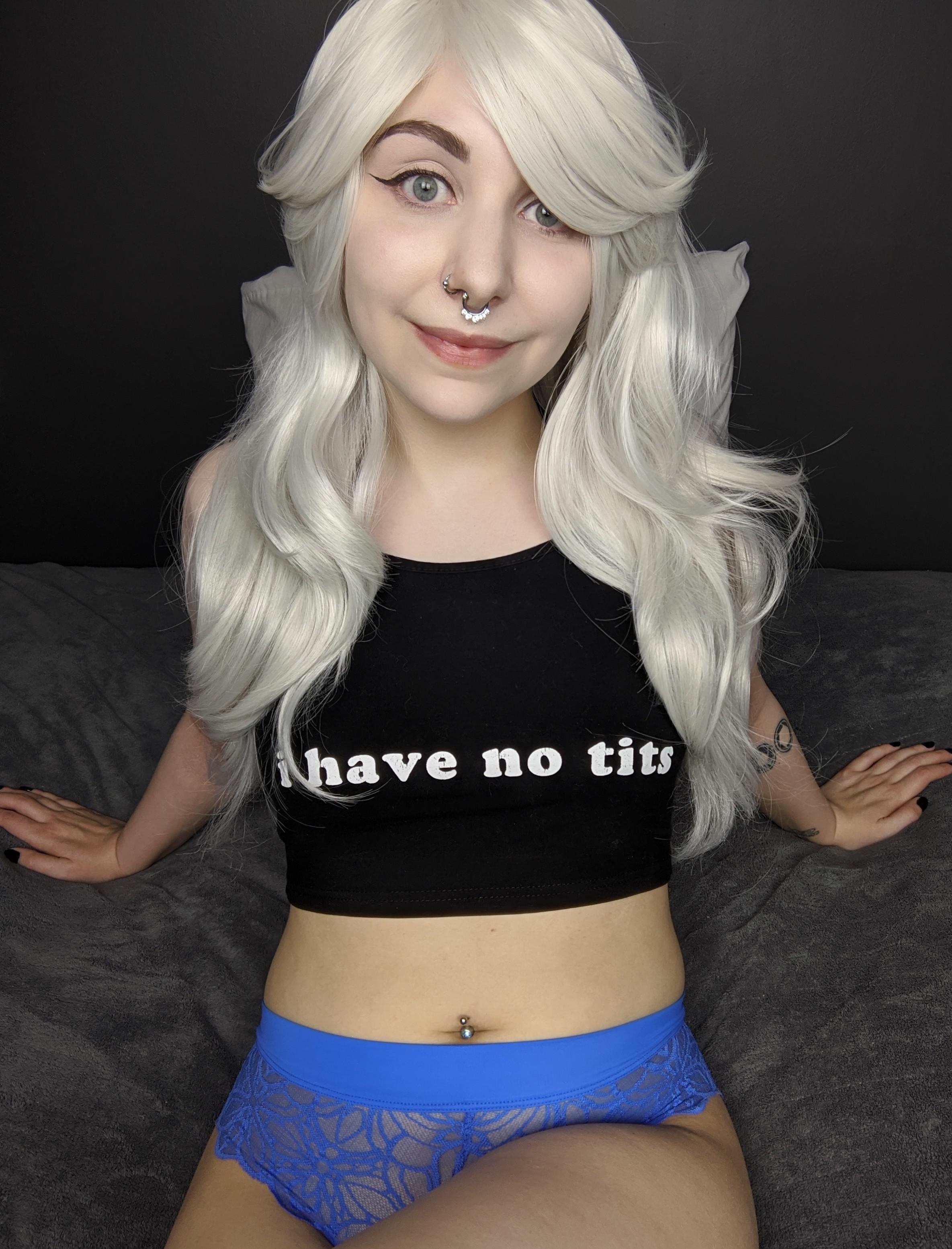 🖤 Who likes small titties? 🖤 : prettyaltgirls