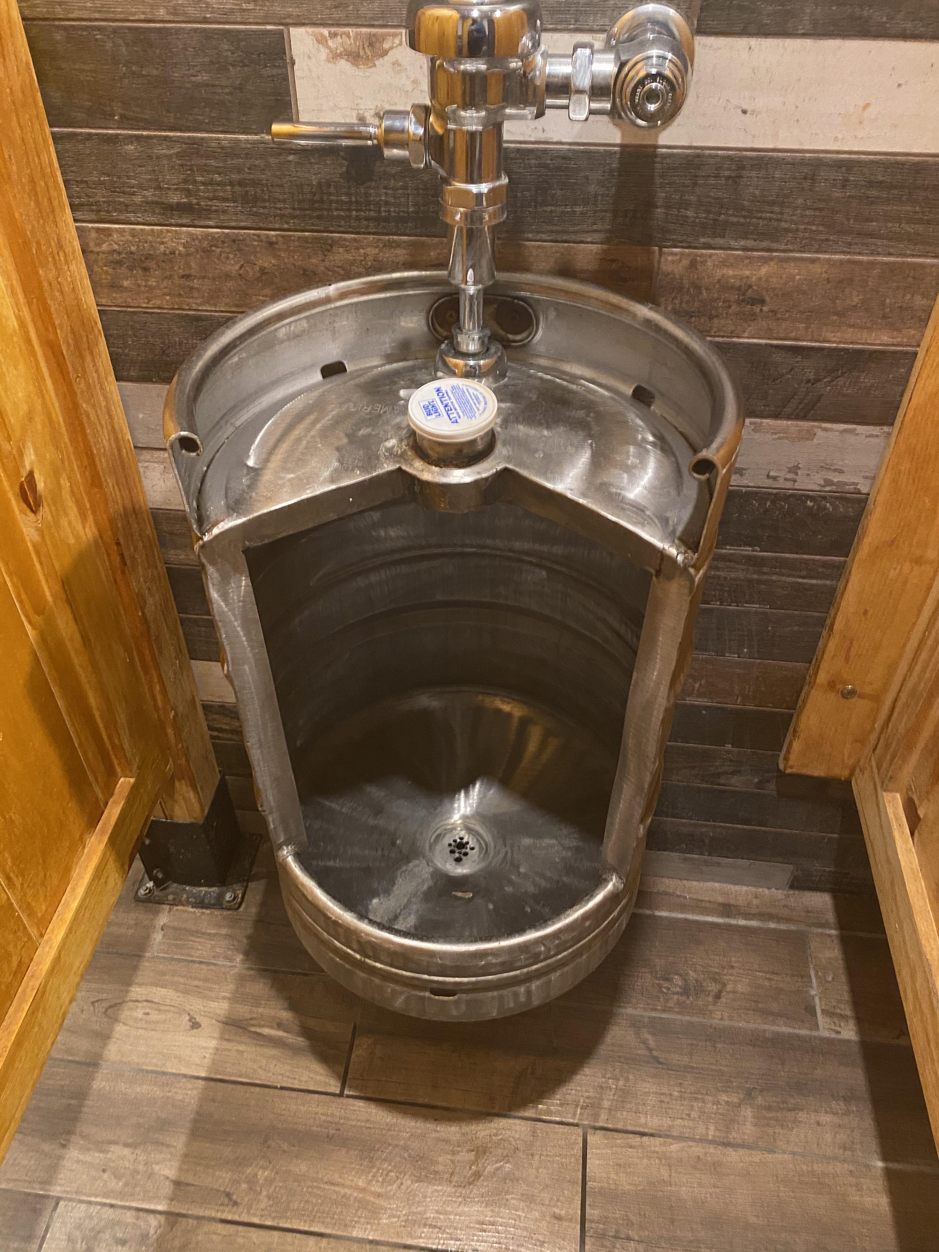 Beer Keg Urinal r/mildlyinteresting