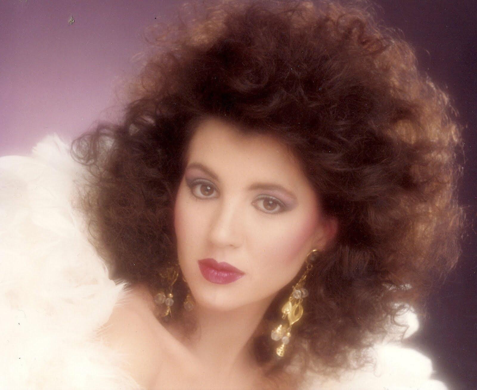 Before there were Snapchat filters, there was the Glamour Shots blur