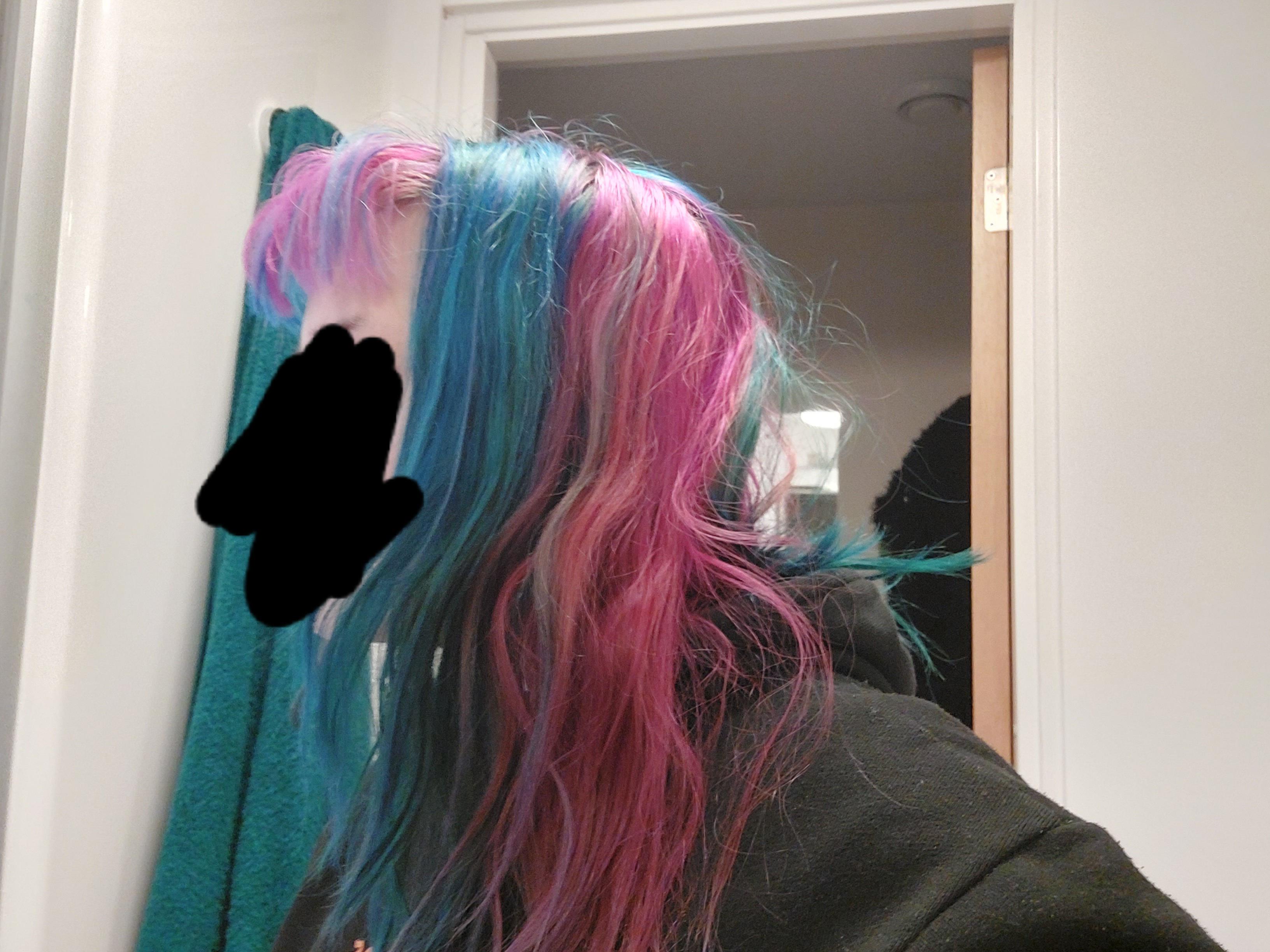 Best way to remove blue hair dye? pls Read comment!! r/HairDye