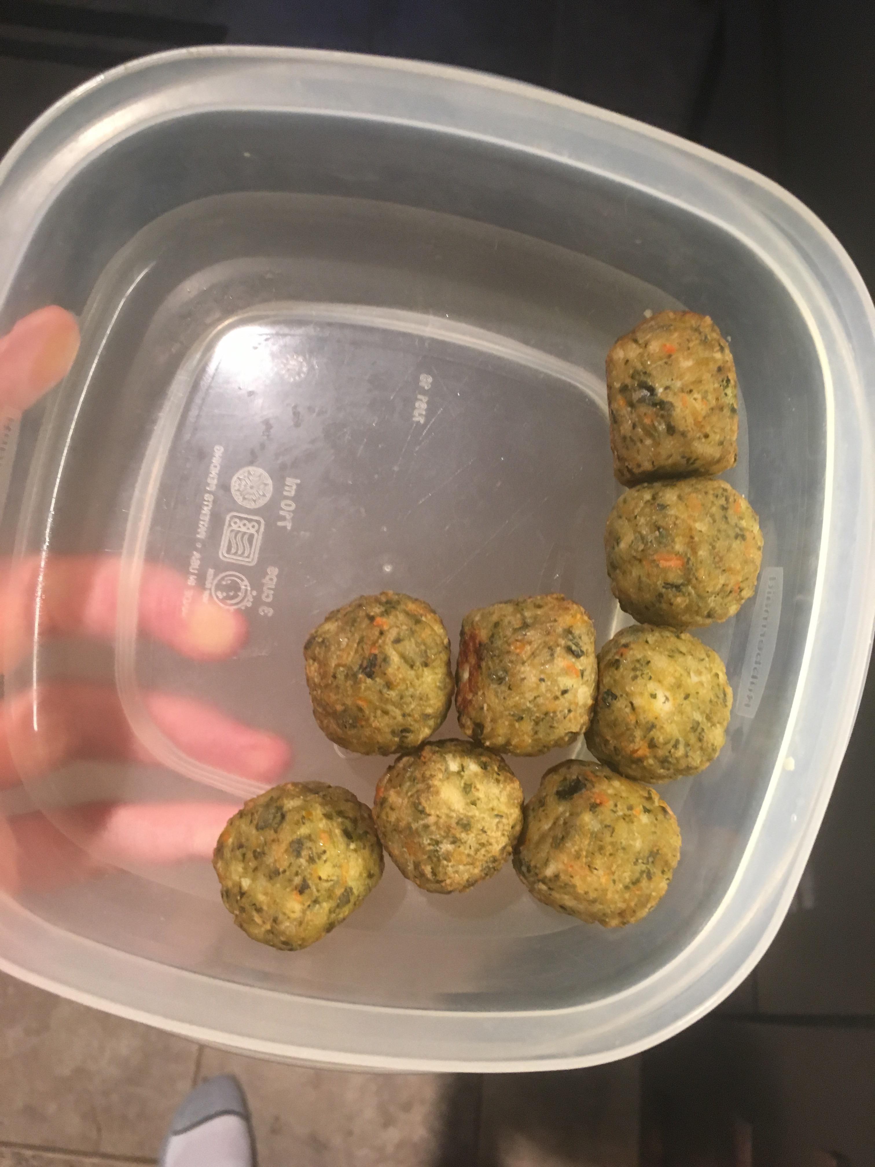 Yves kale and quinoa bites 180cal for 8 pieces r/safe_food