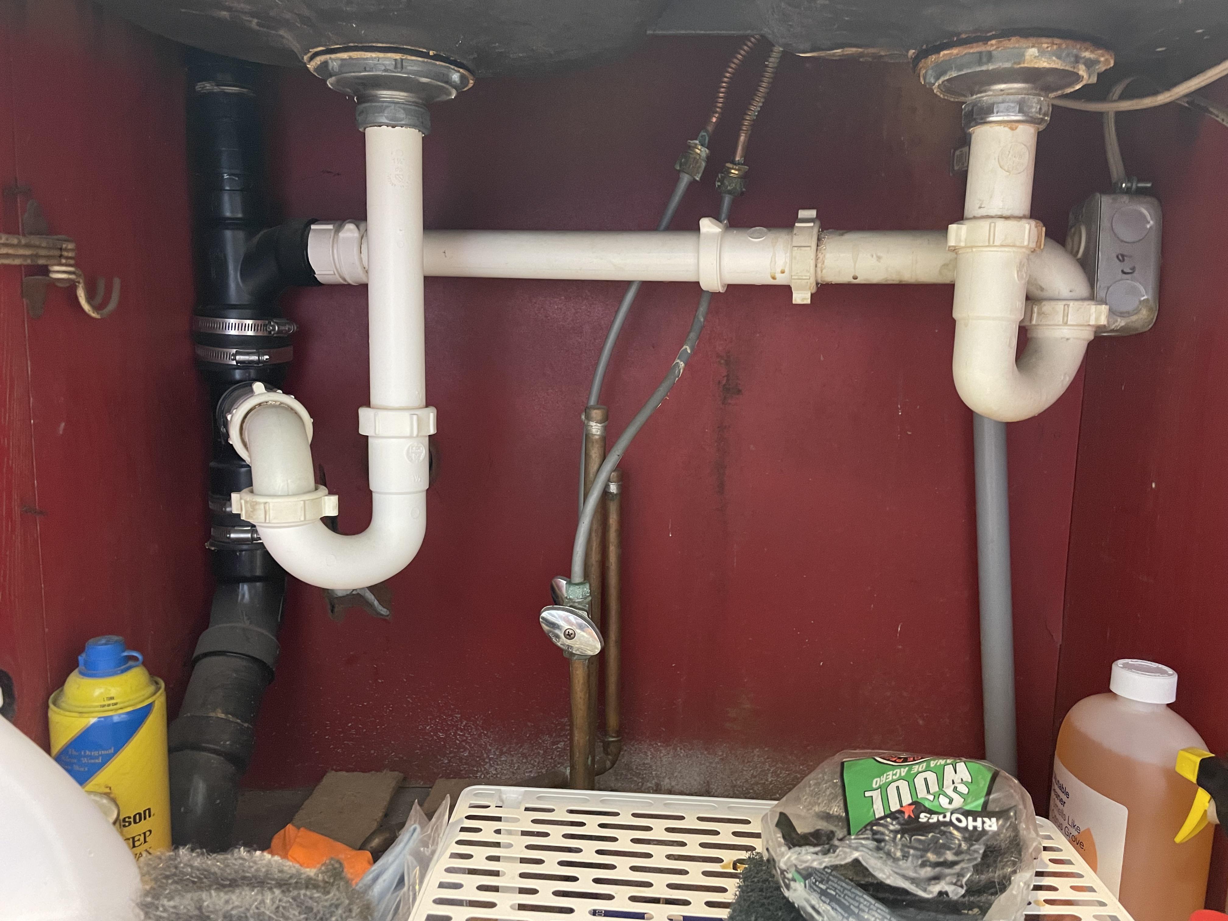 Smells like farts r/Plumbing