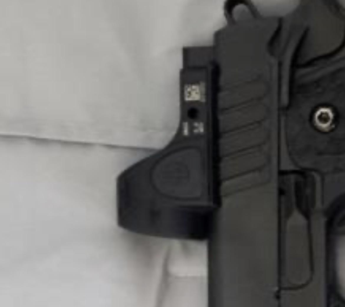 How low and forward does the SRO sit on a CHPWS low profile plate for a