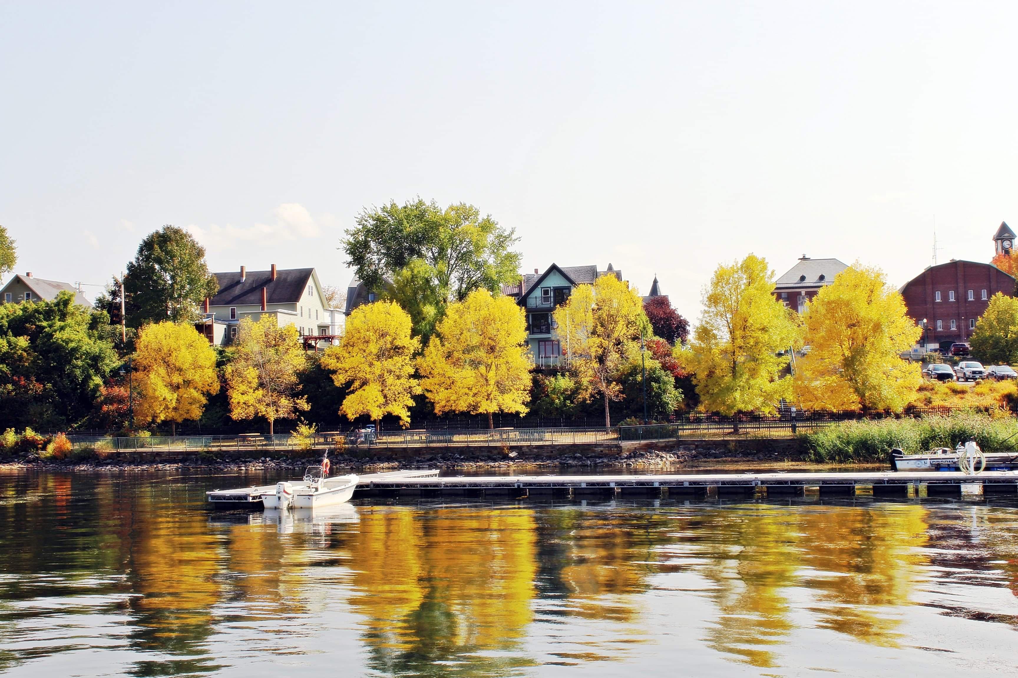 Newport Vermont fall 2020 r/vermont