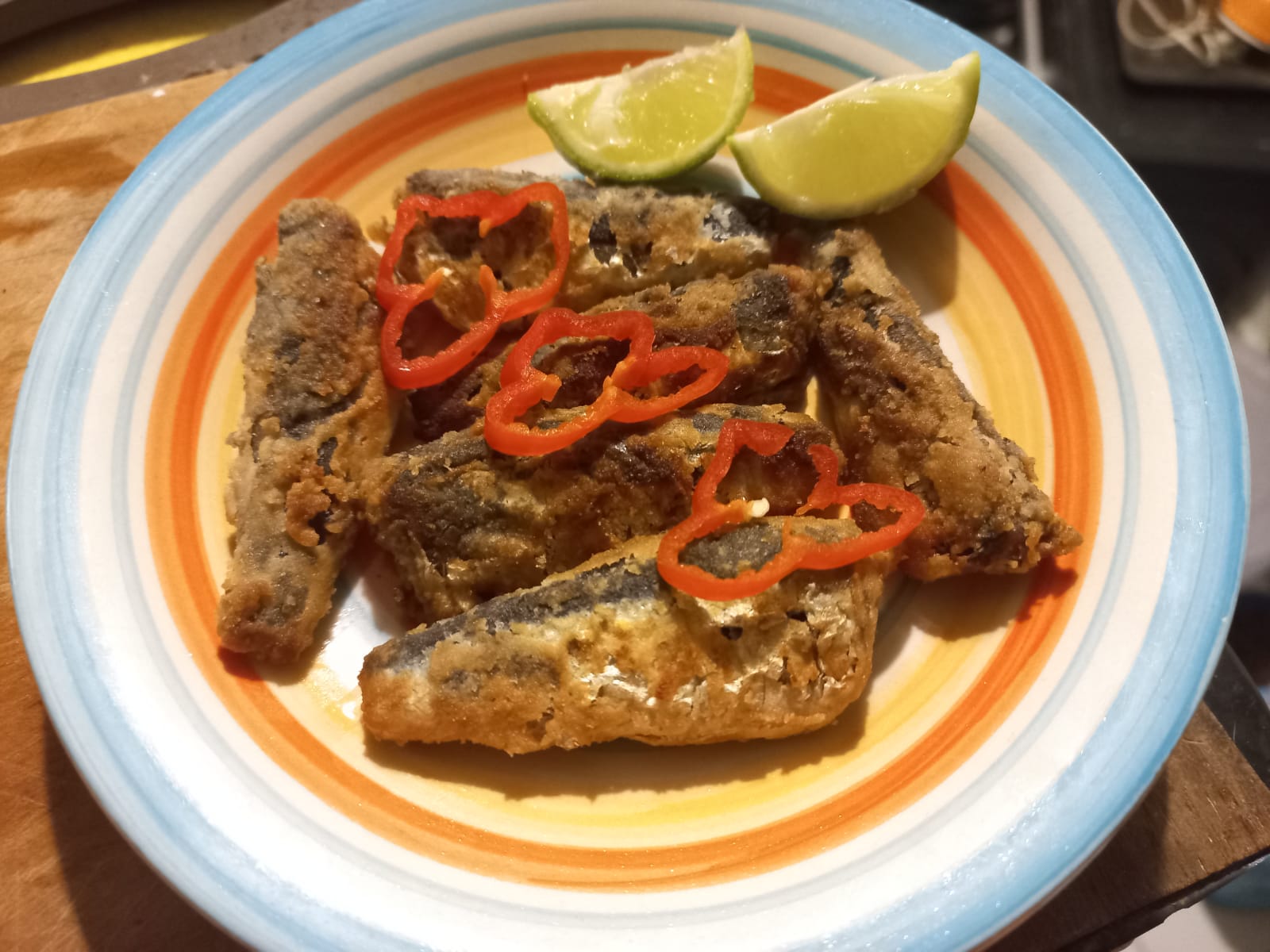 The easiest sardine dish out there crispy fried 'deens with lemon and