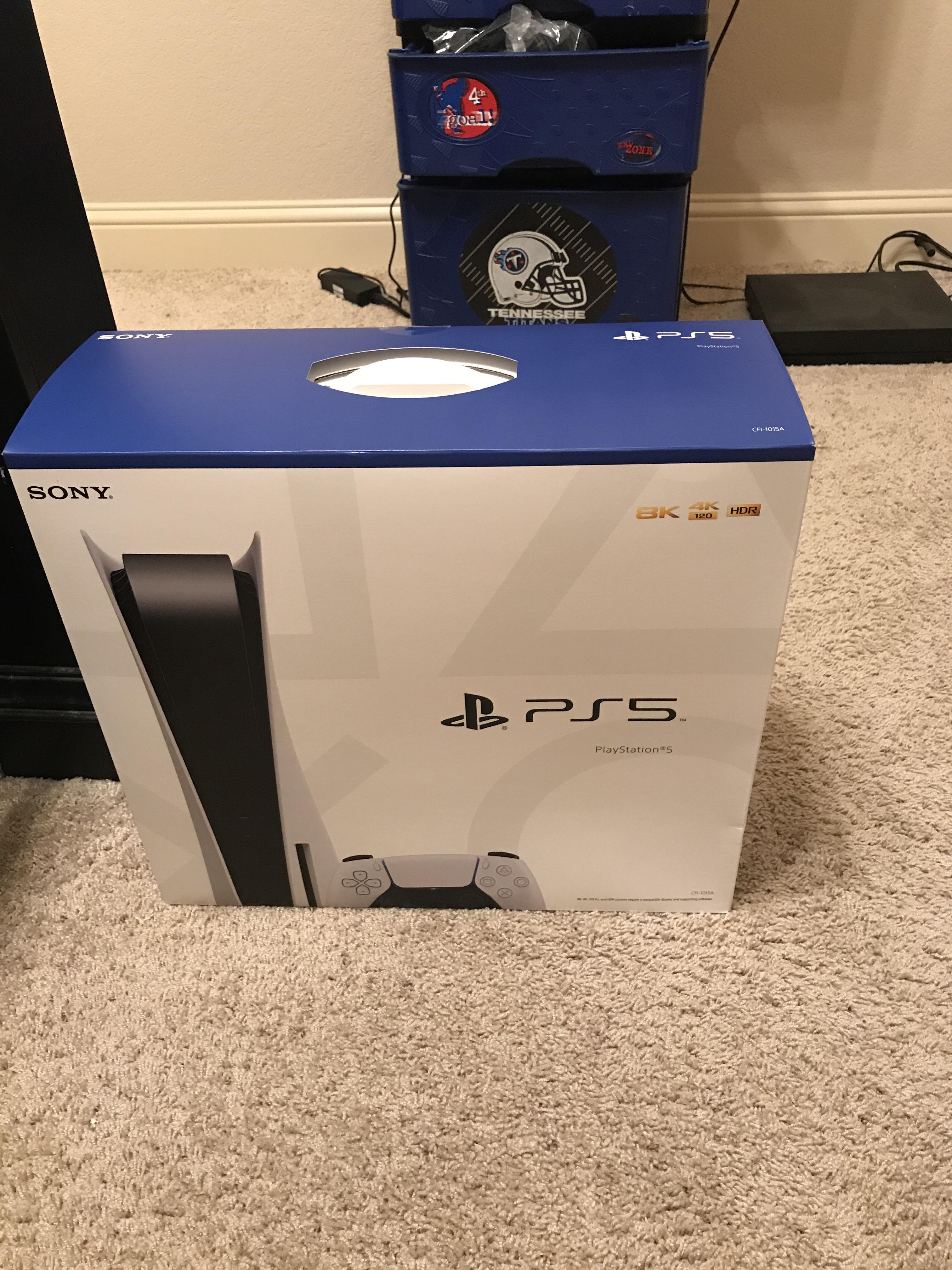 Walmart PS5 from the 6/17 drop showed up today via FedEx! Free upgrade