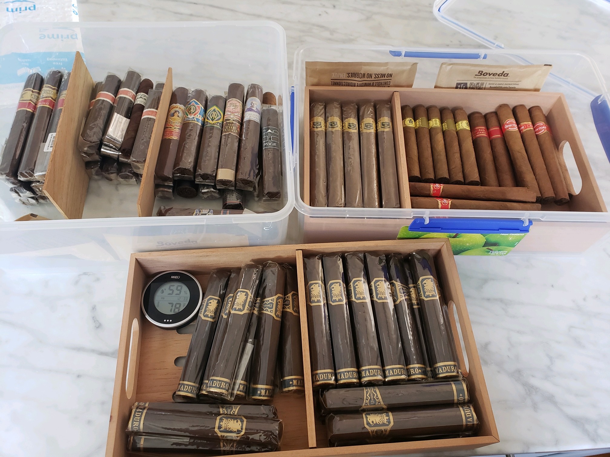 My tupperdor setup r/cigars