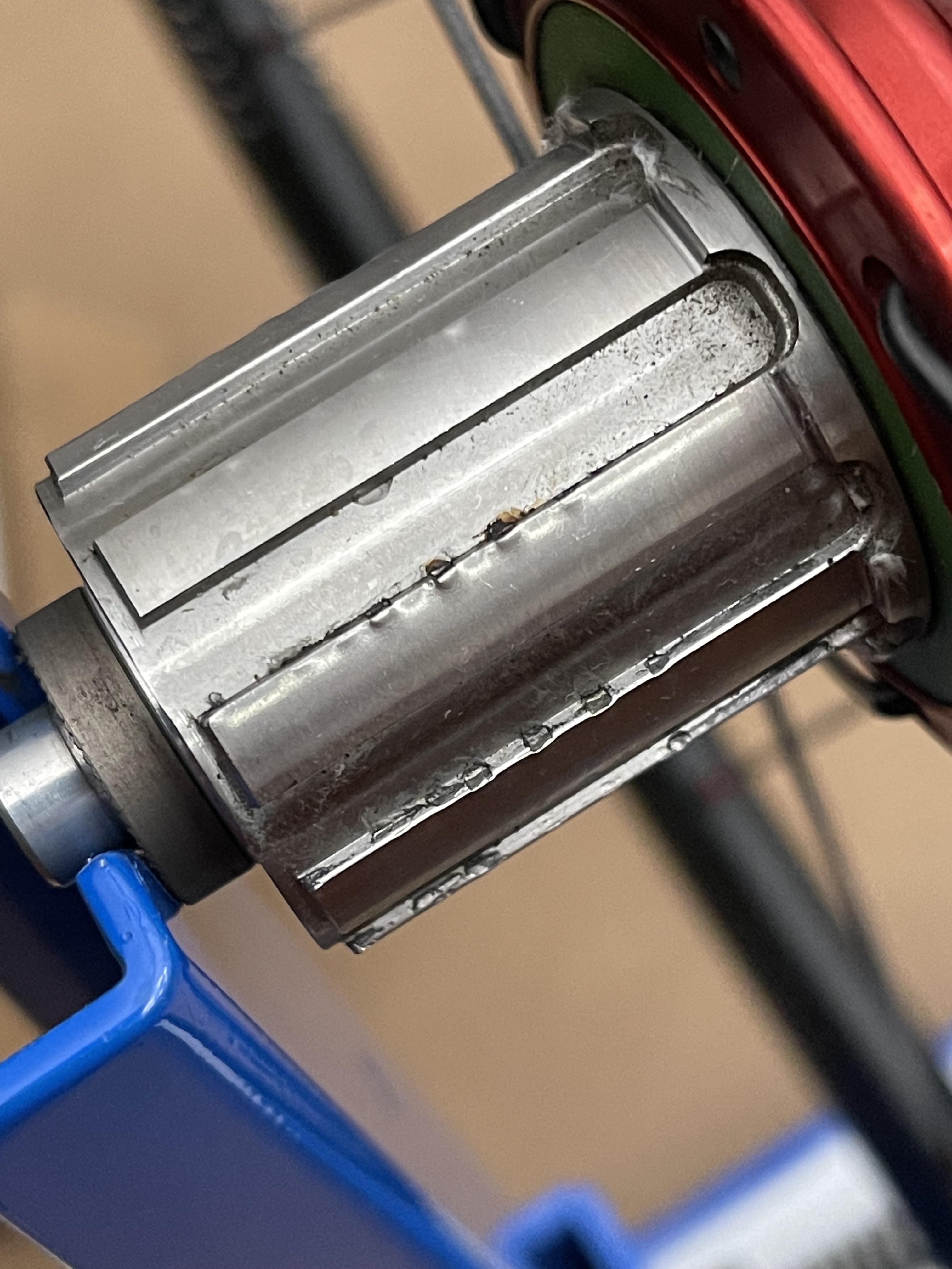Freehub damage, cassette wasn’t loose, deets in comments r/bikewrench