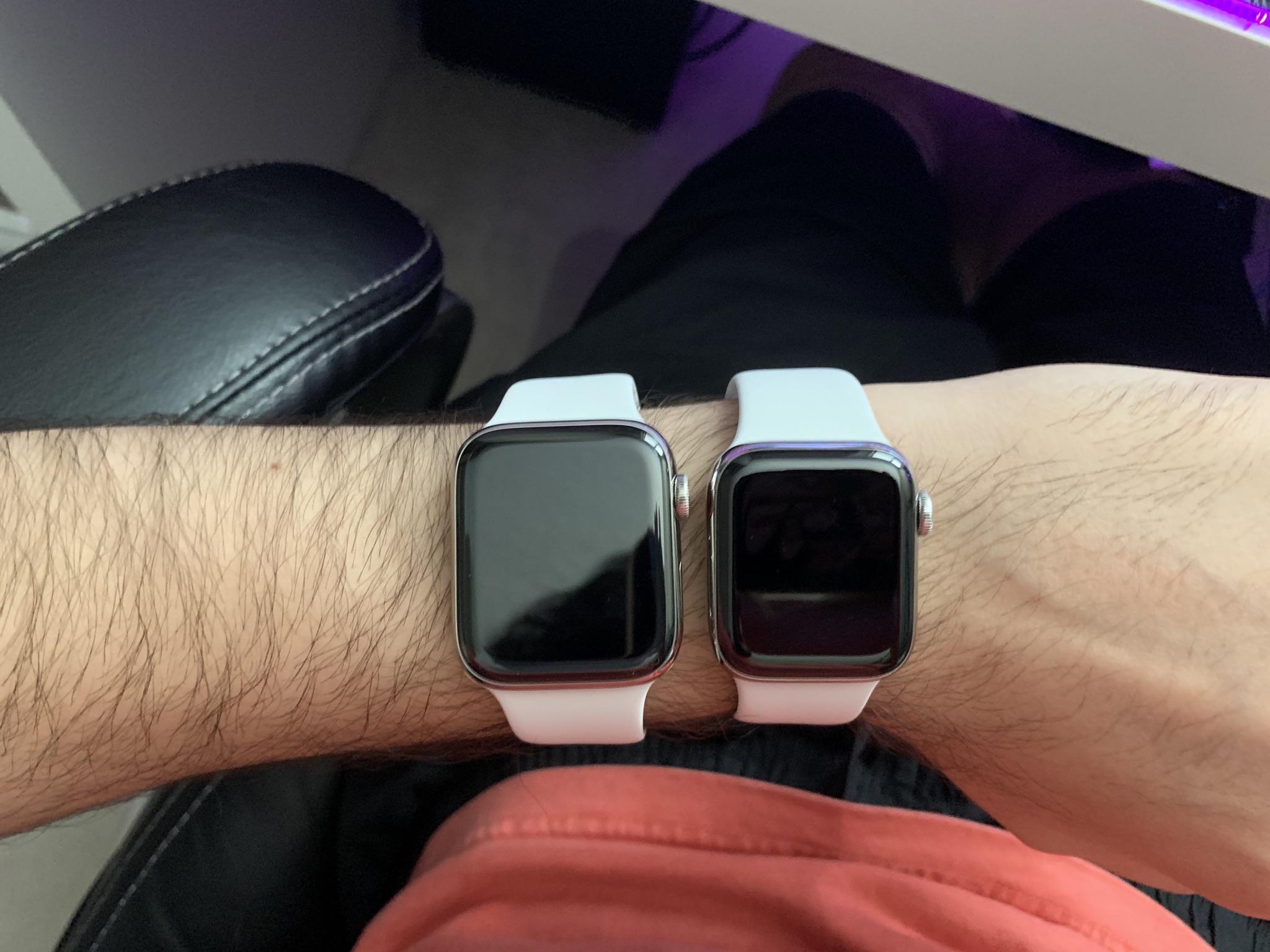 Can you guys help me decide between 40 and 44? My wrist is 185mm for