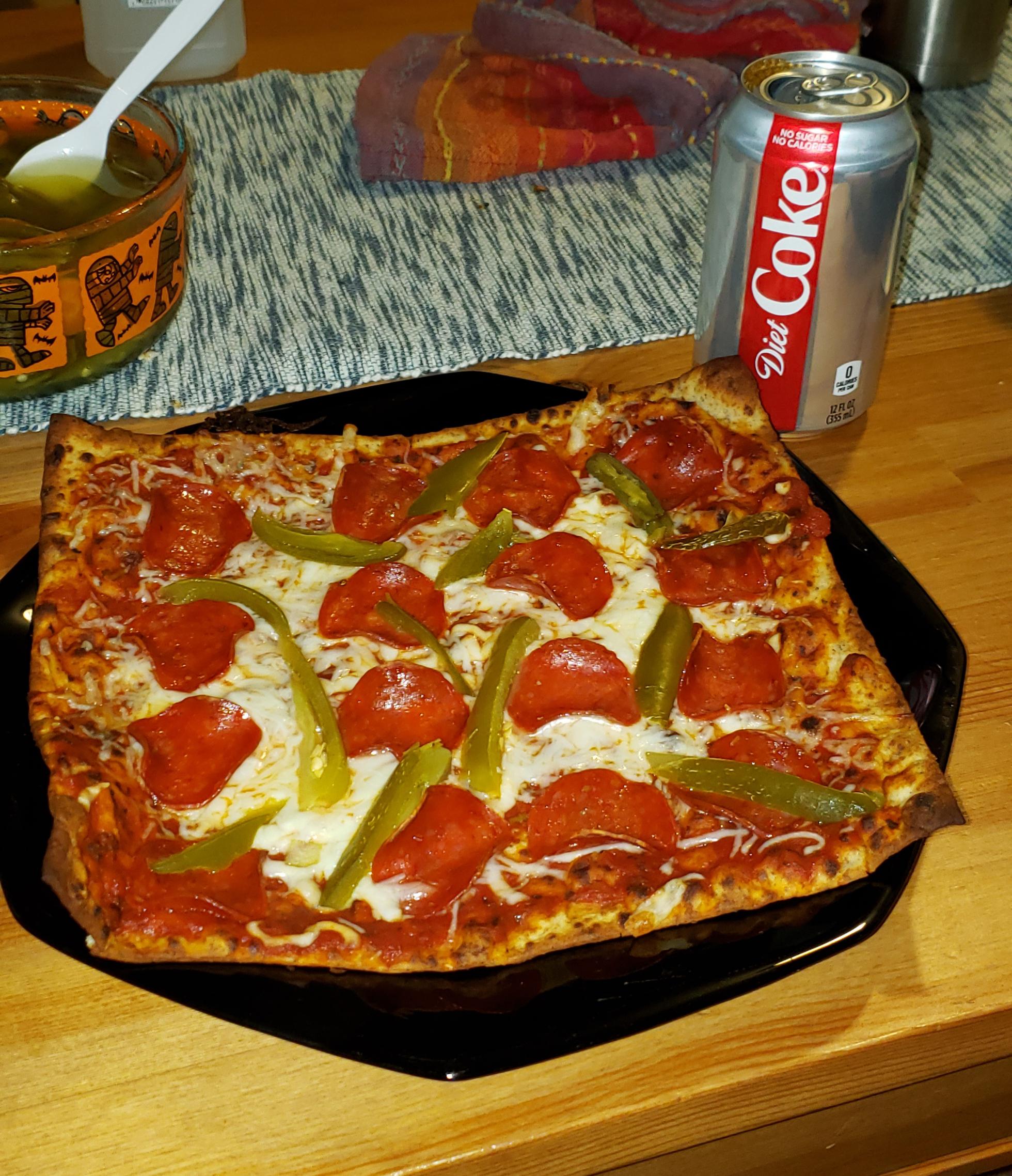 Big 420 cal pizza! (Costco lavash flatbread 160, aldi's Turkey