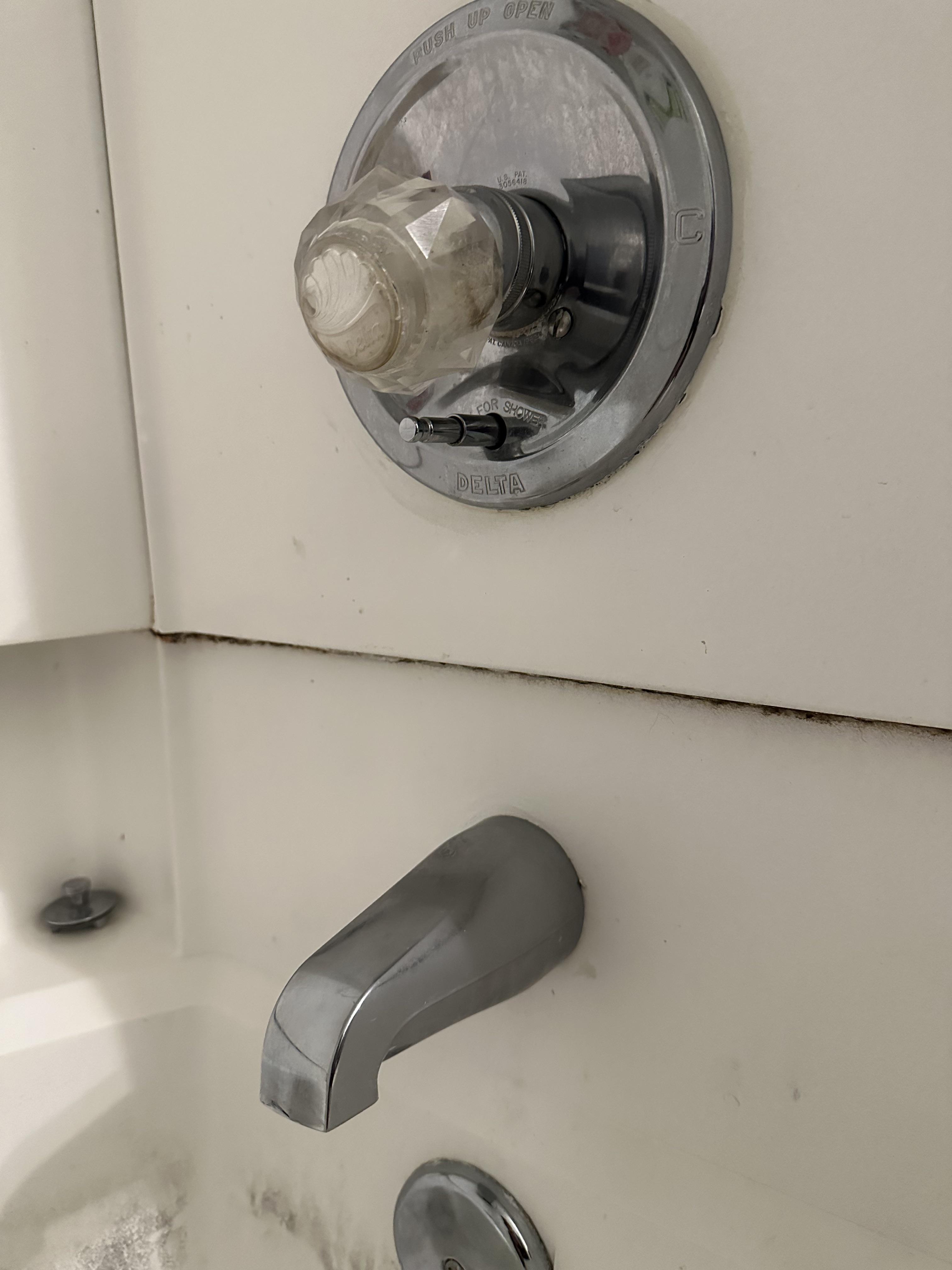 Replacing bathtub faucet and handle. r/Plumbing